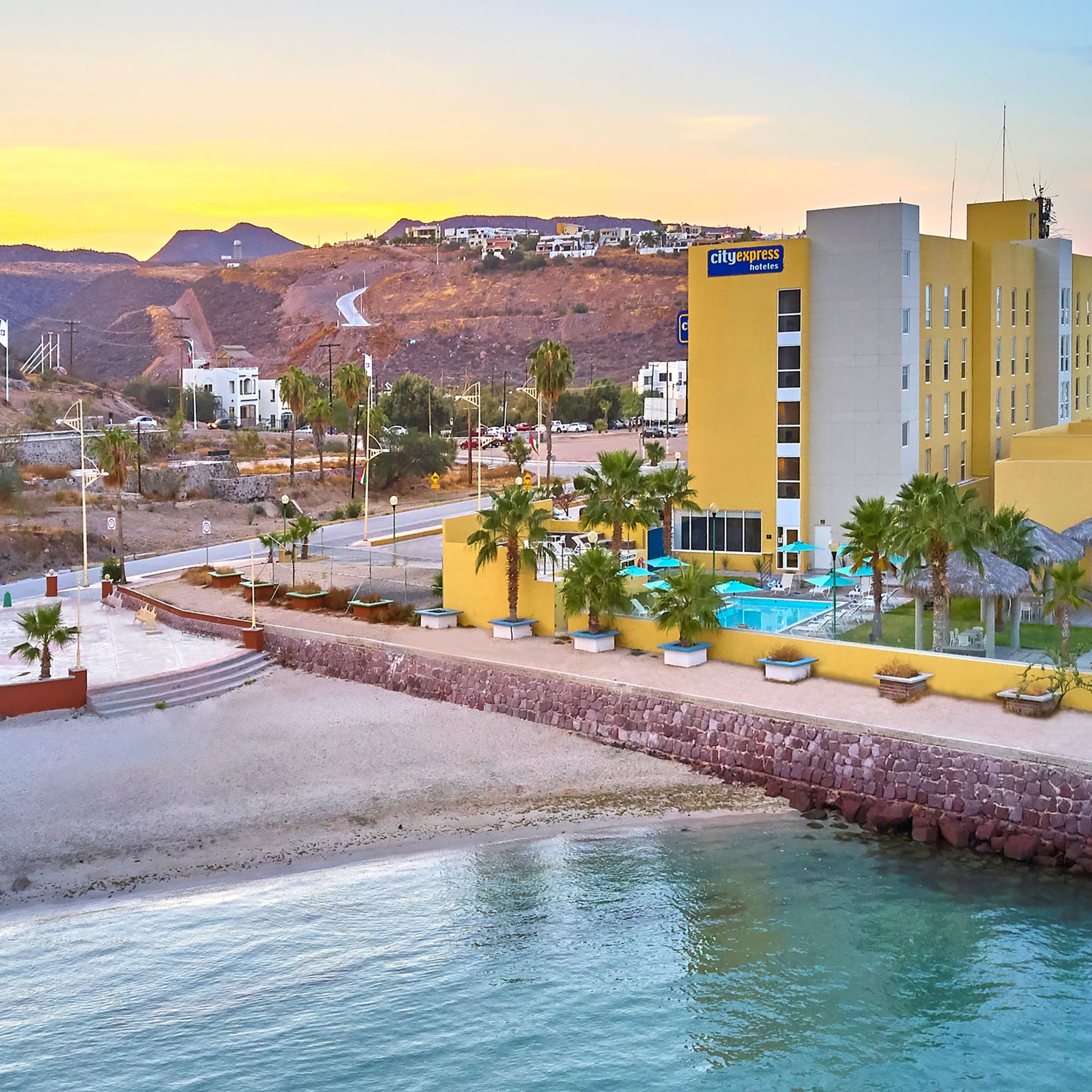 City Express by Marriott La Paz