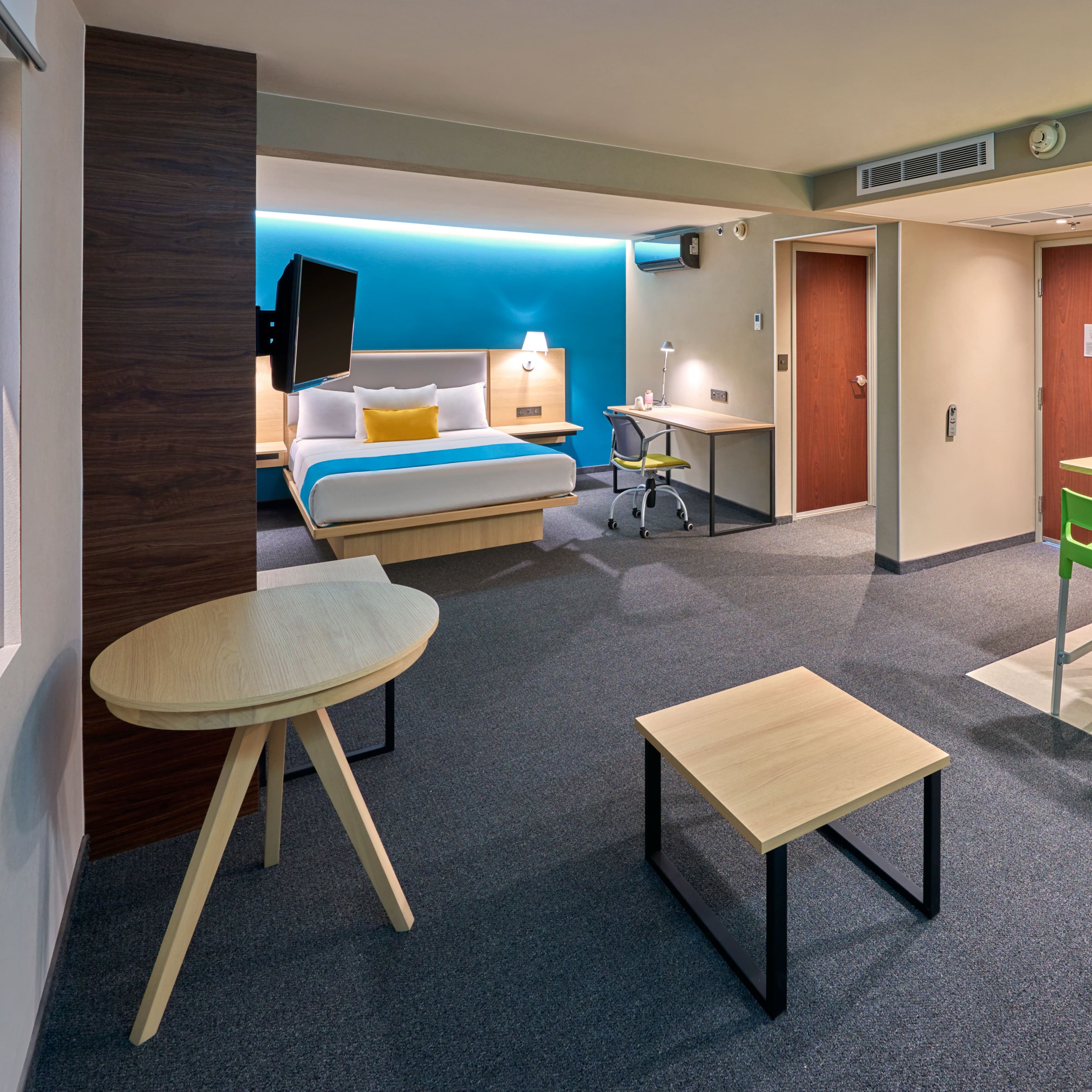 City Express Suites by Marriott Toluca