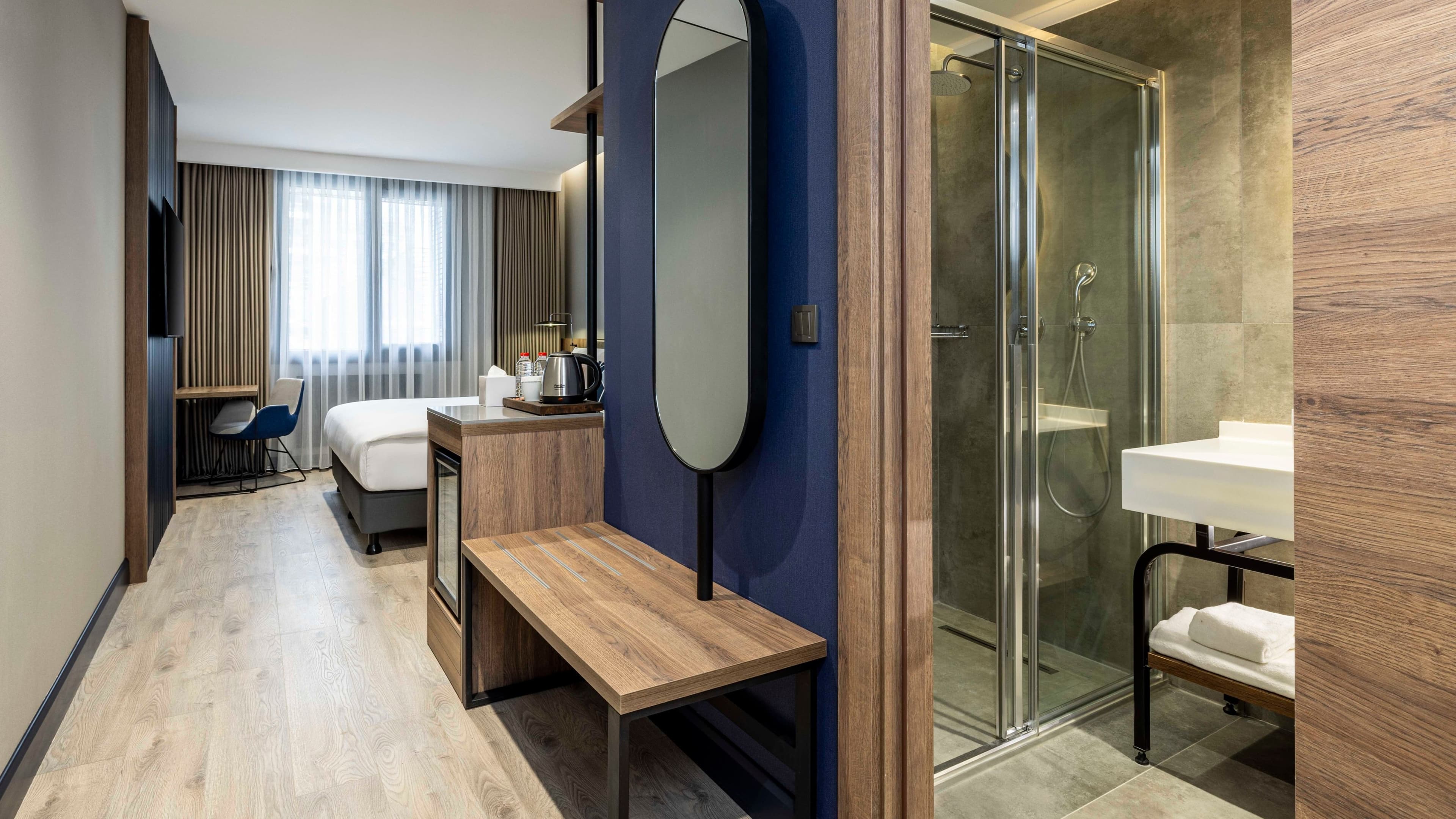 Standard 1 King - Image 5