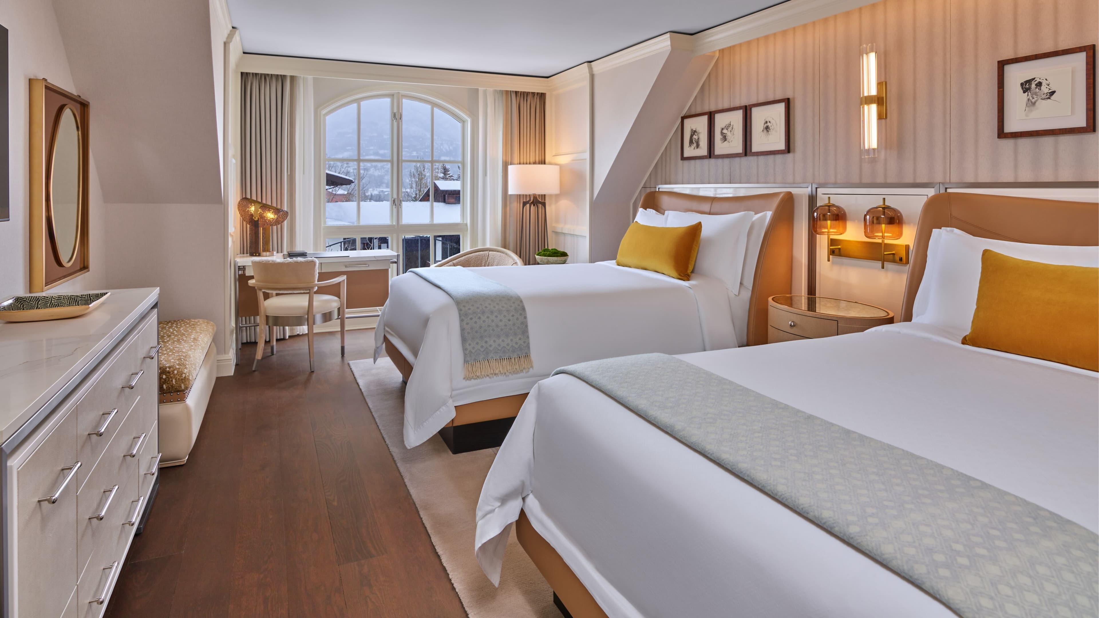 Deluxe Two Doubles - Image 1