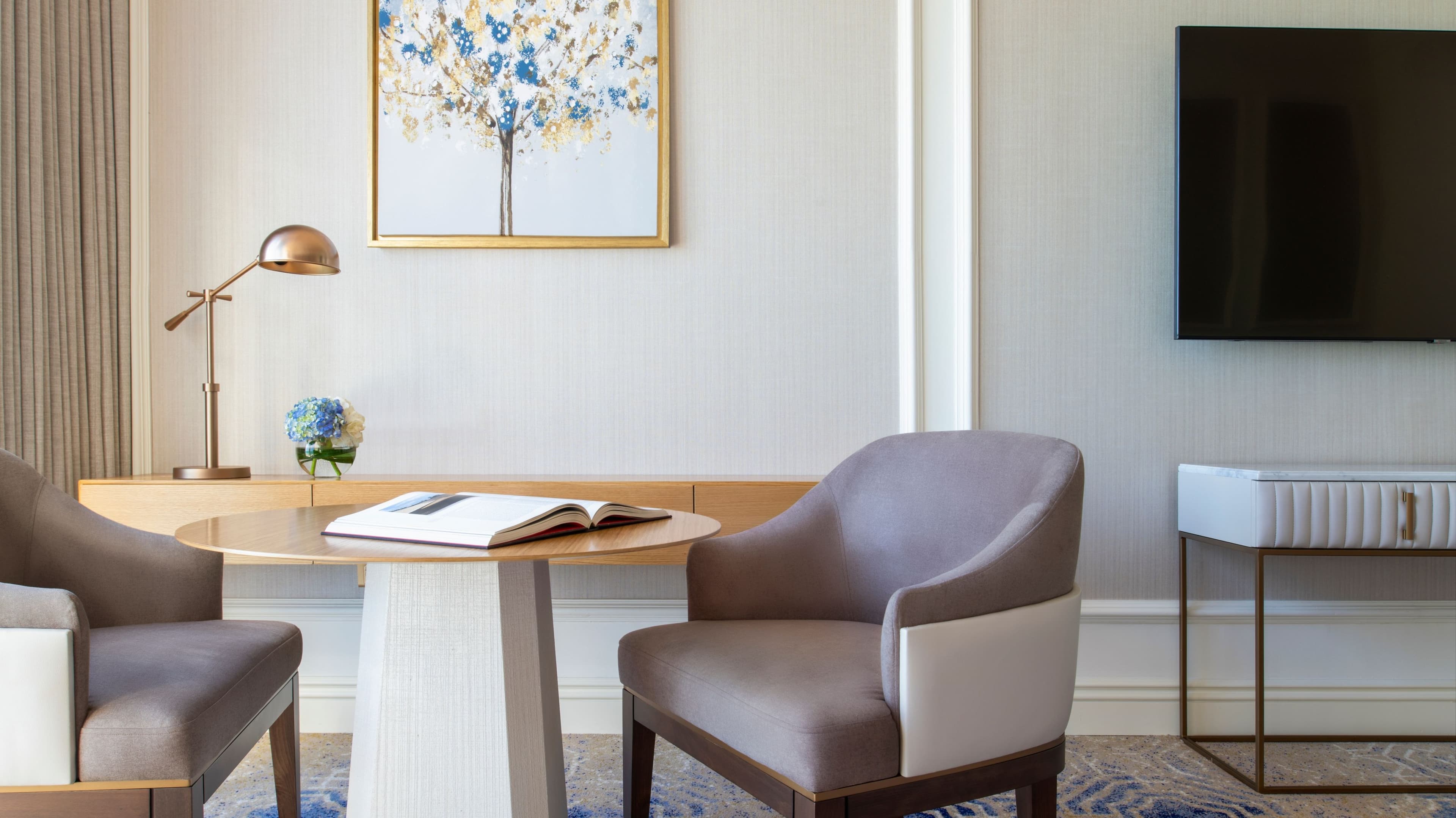 Grand Deluxe - Image 3