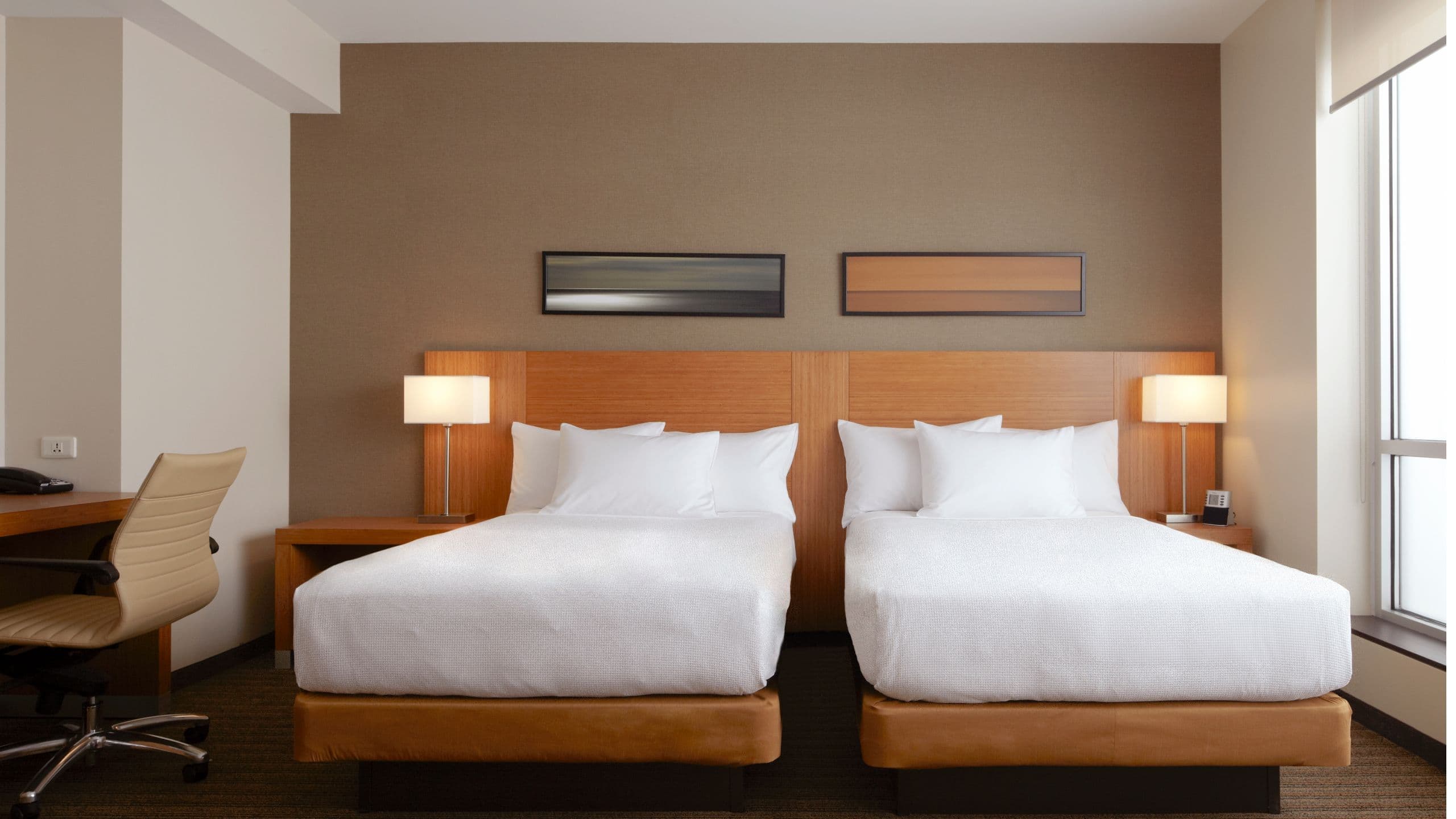 Accessible | Two Queen Beds/Tub (Plus Sofa Bed) - Image 1