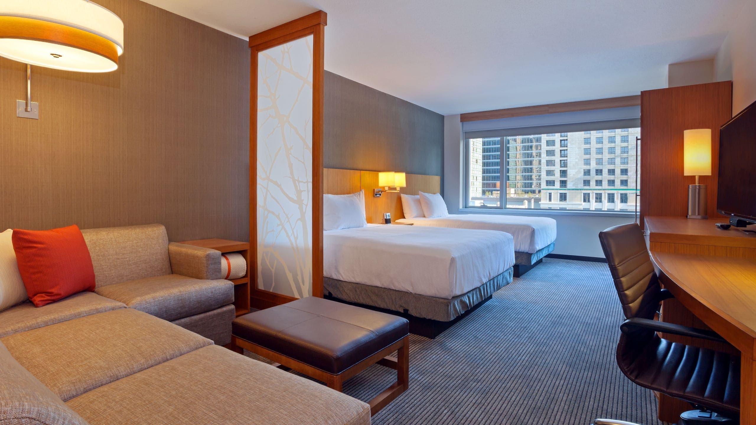 Two Queen Beds (With Sofa Bed) - Image 1