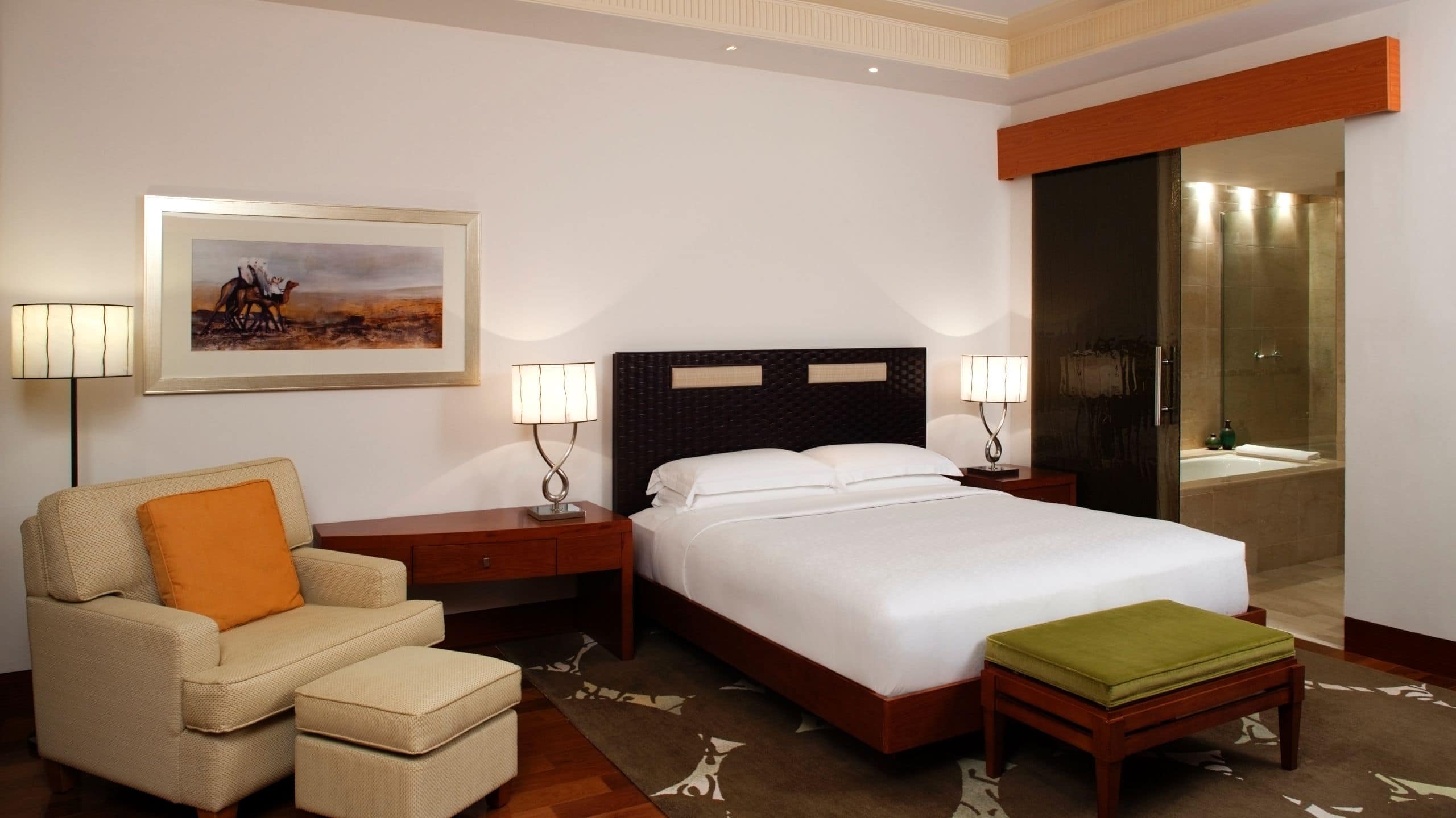 Grand Executive Suite - Image 5