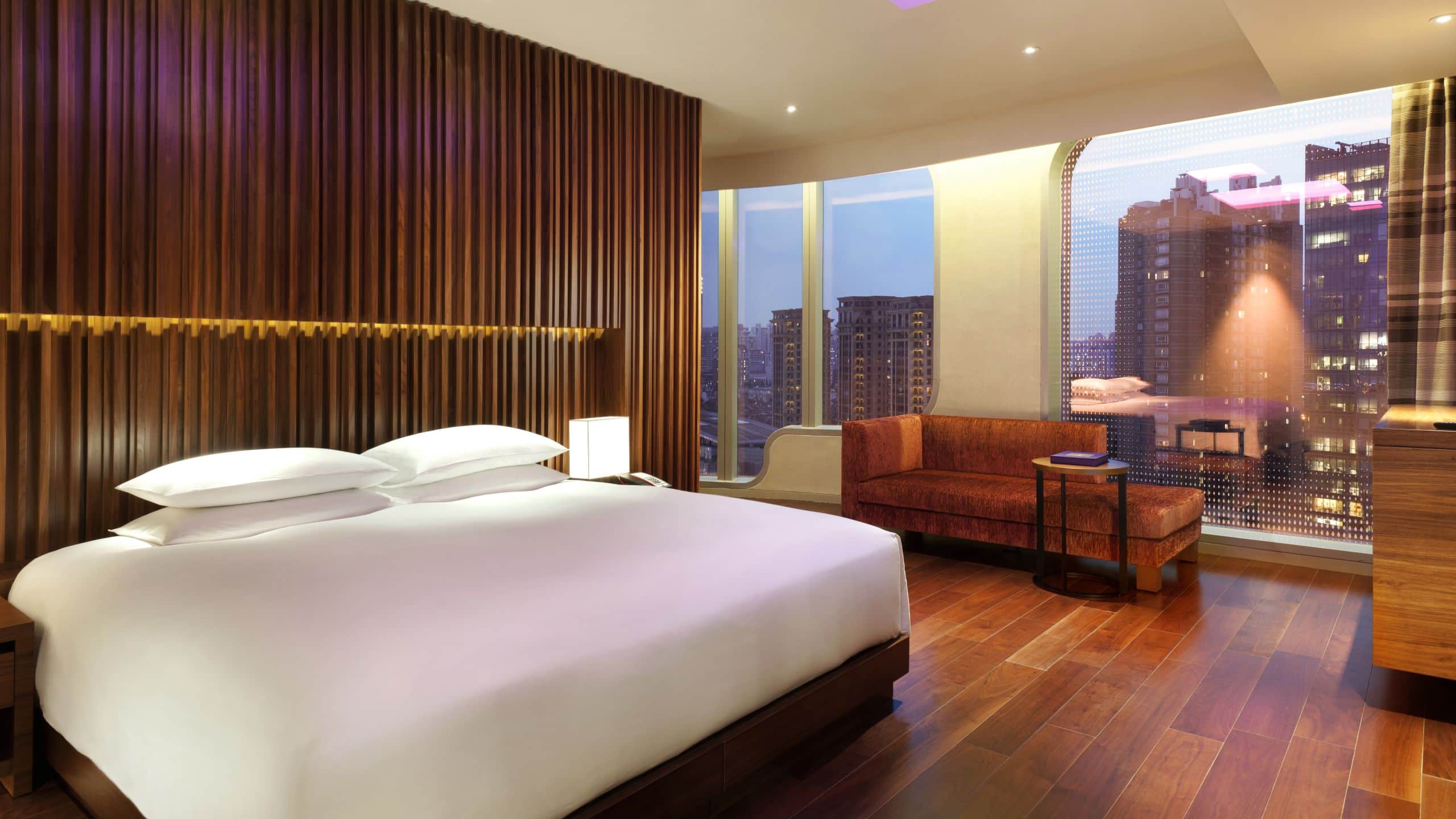Andaz Suite - Image 1