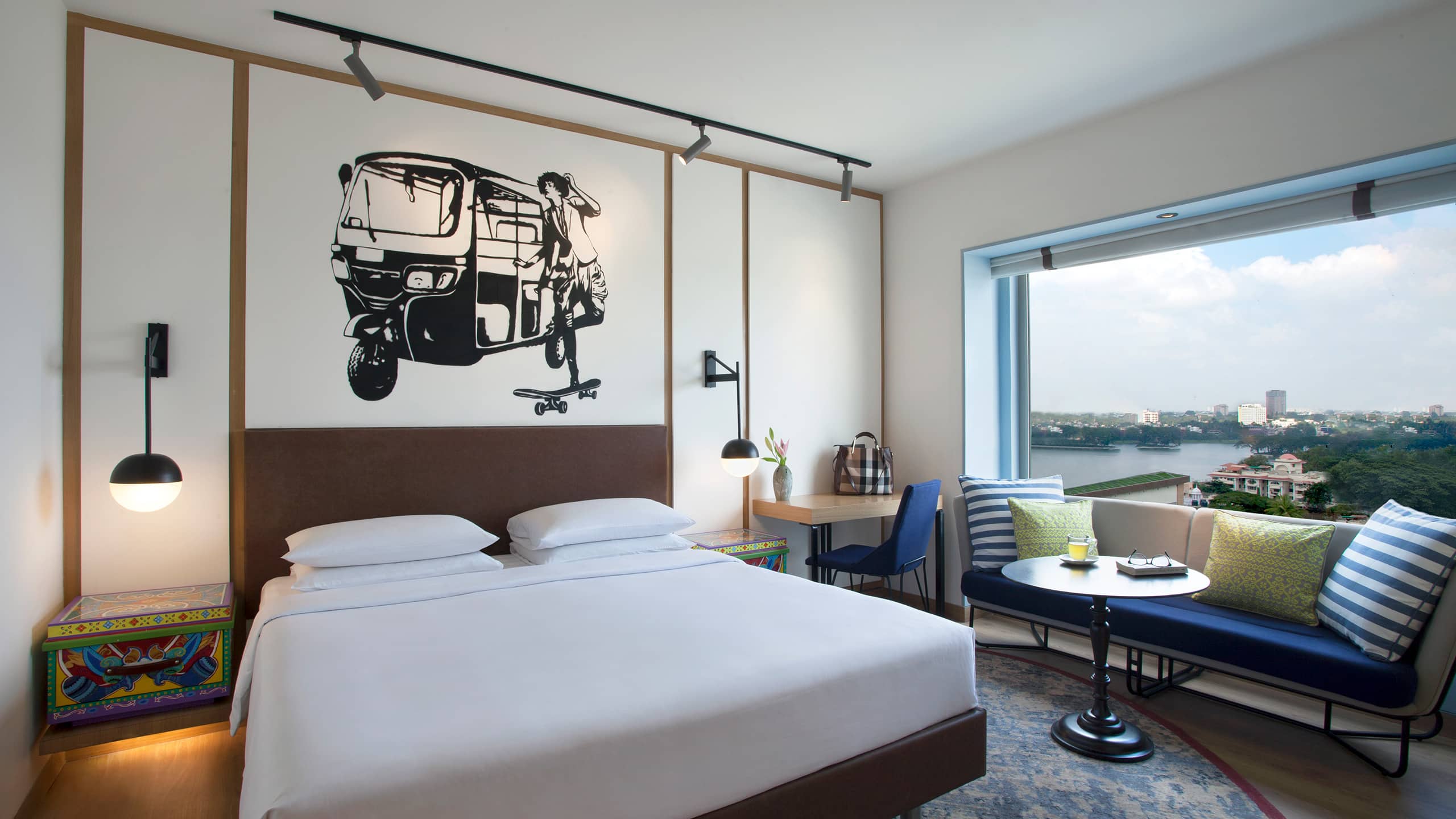 1 King Bed - Image 1