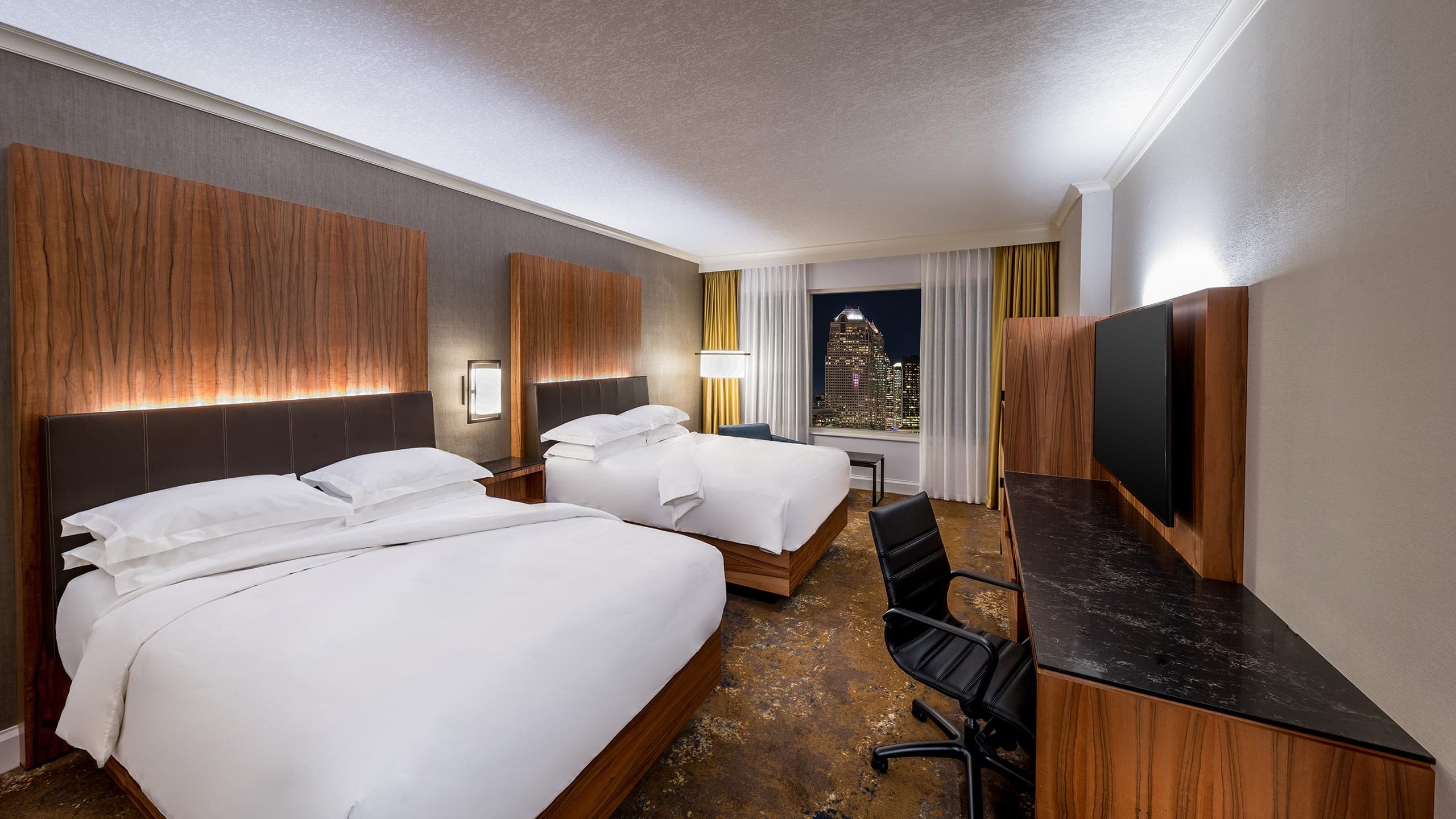 Conference Suite - Image 2