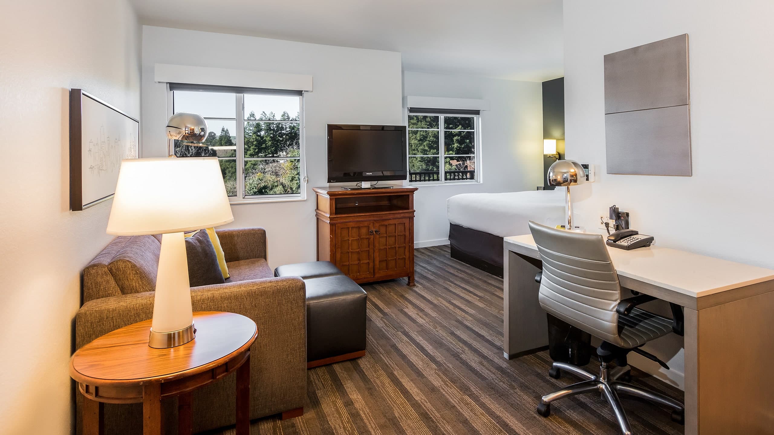 Studio King - Image 2