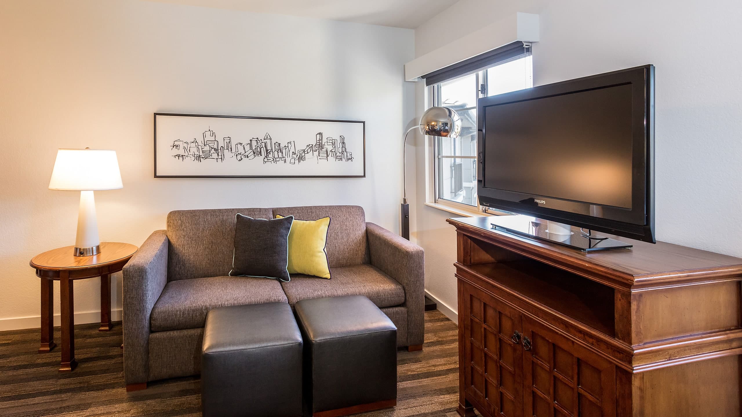 Studio King - Image 3