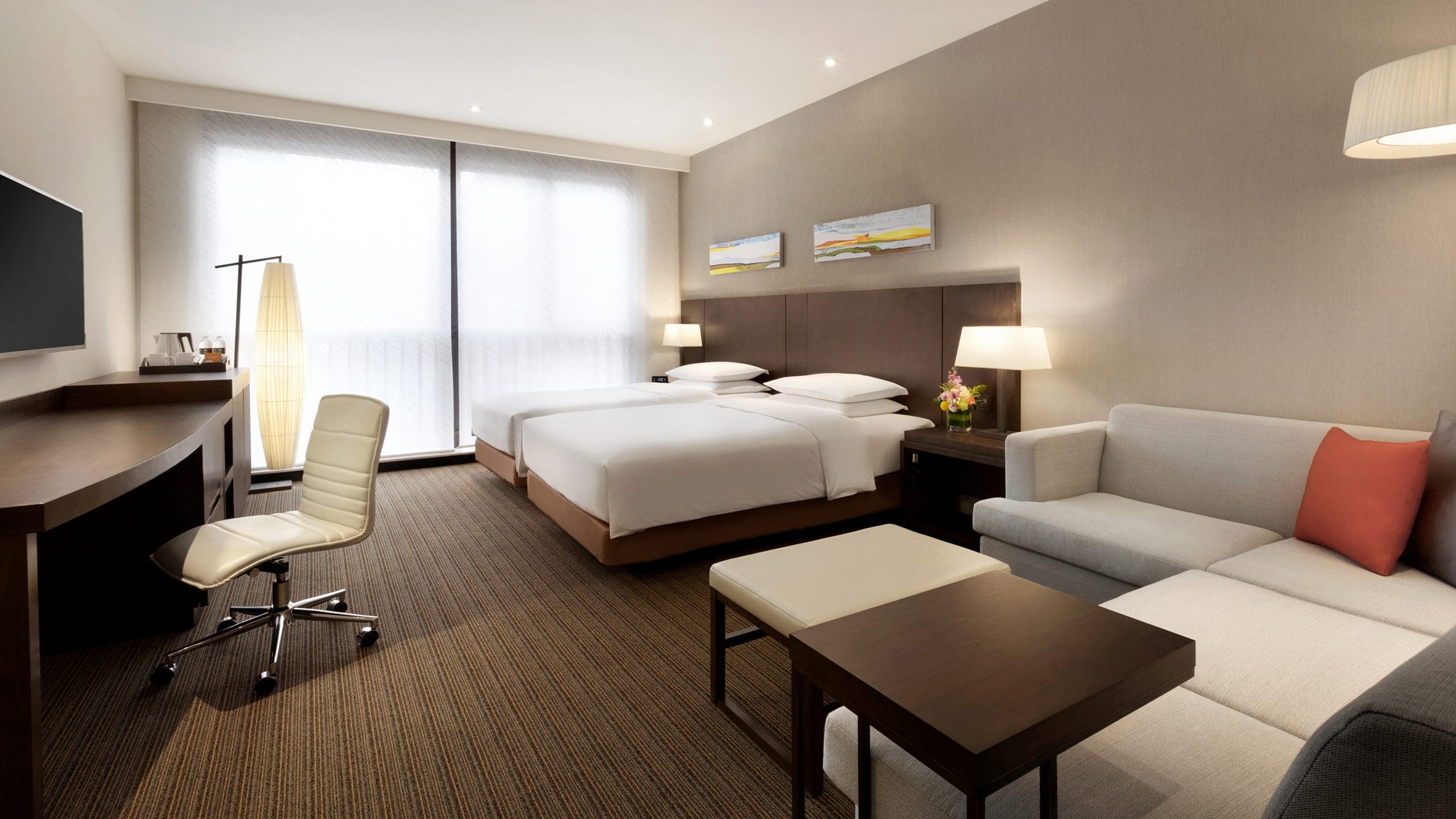 2 Twin Beds - Image 1