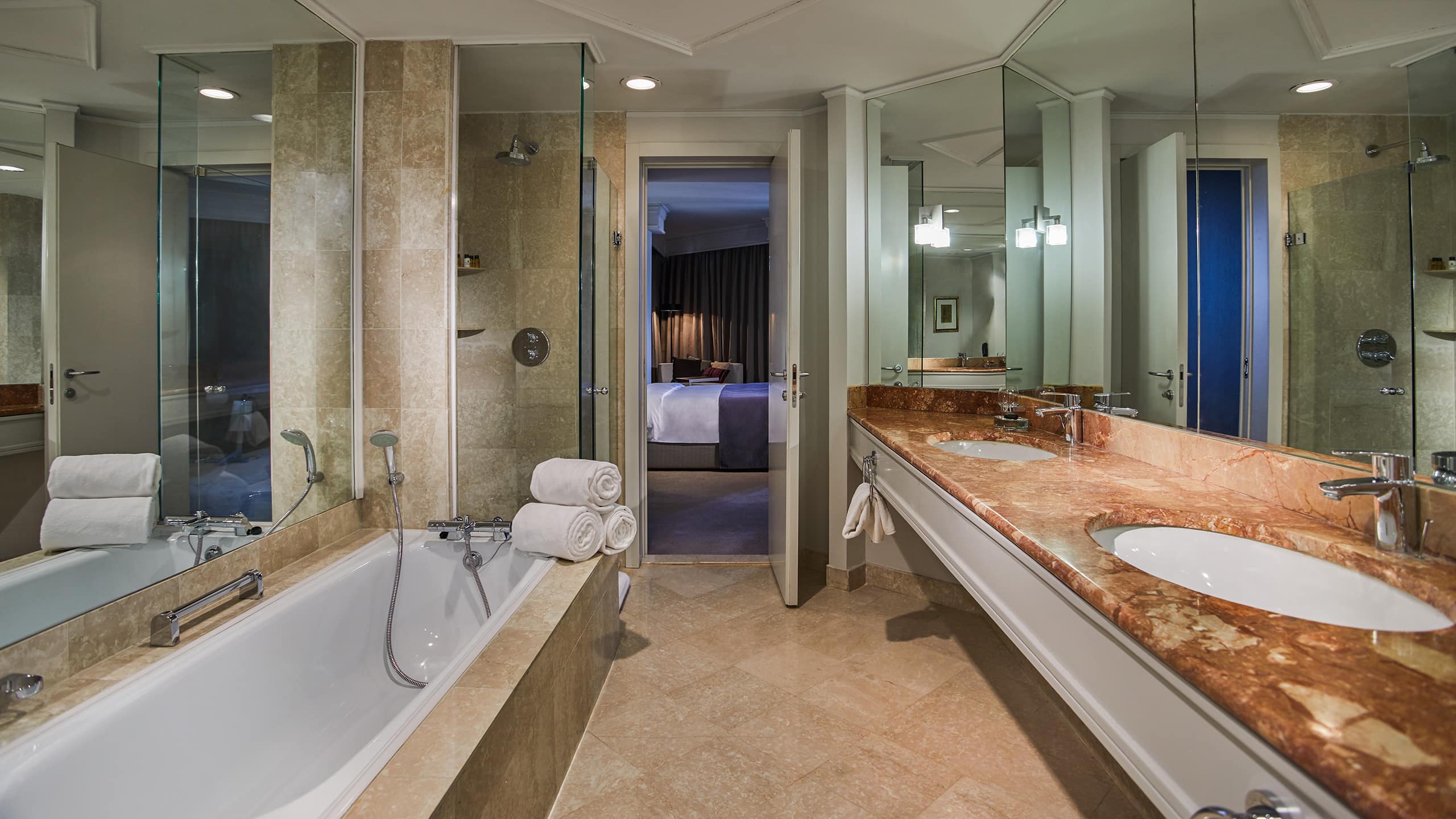 Regency Suite King - Image 4