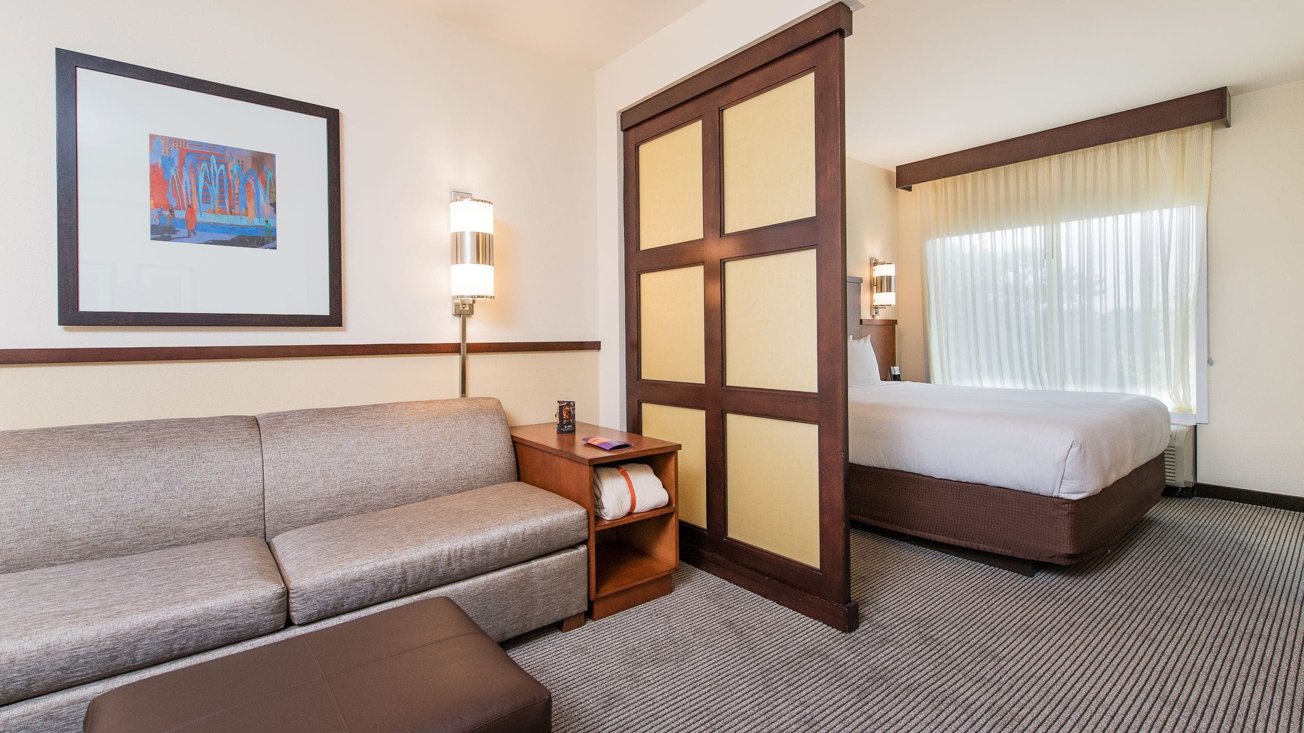 King Bed (with sofa bed) - Image 1