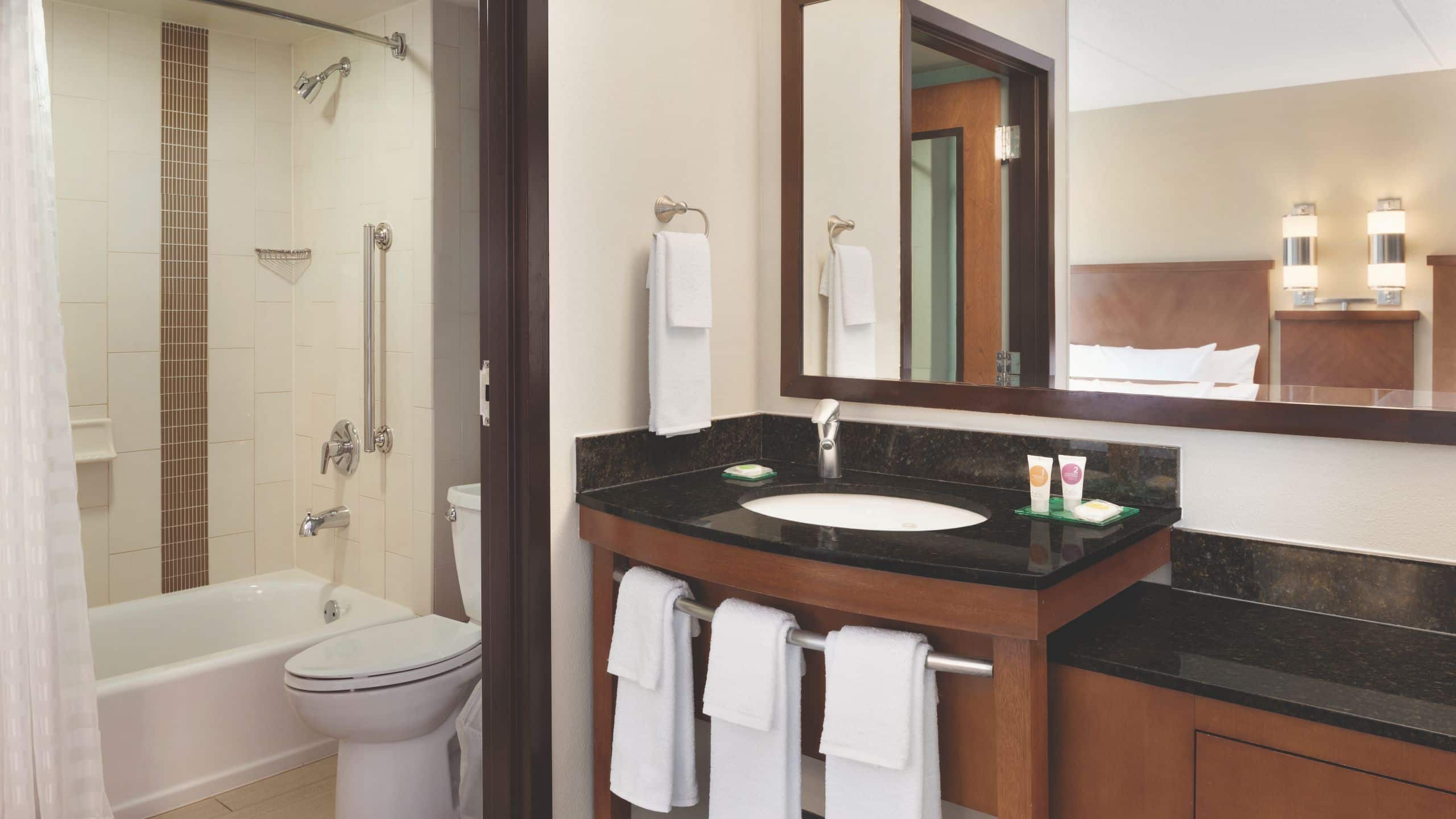 Two Double Beds (With Sofa Bed) - Image 4