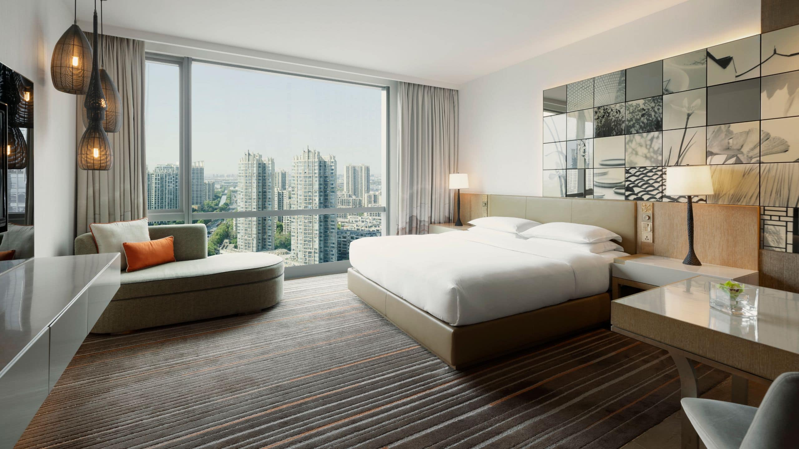 1 King Bed - Image 1