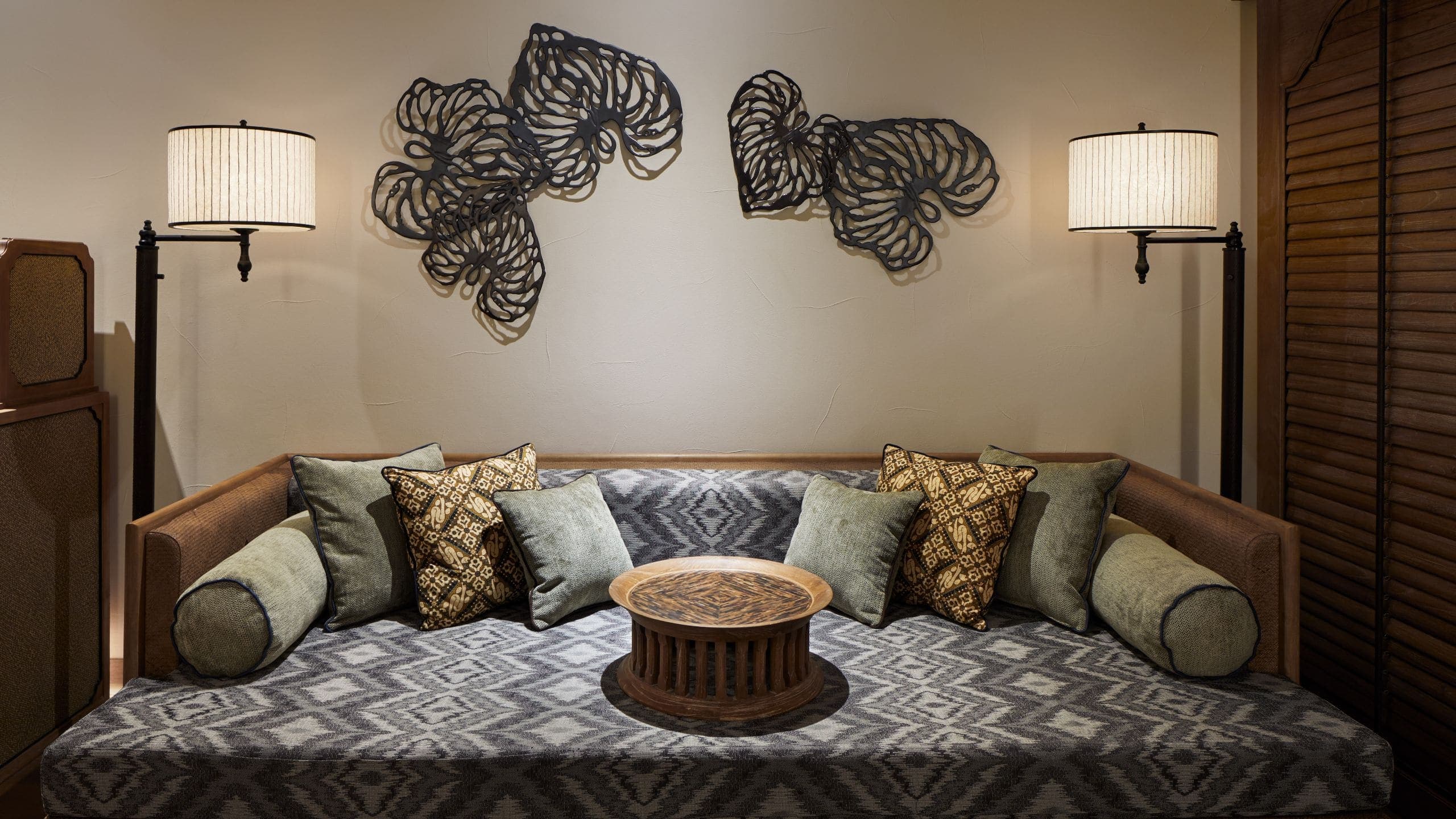 Family Suite with 1 King Bed - Image 4