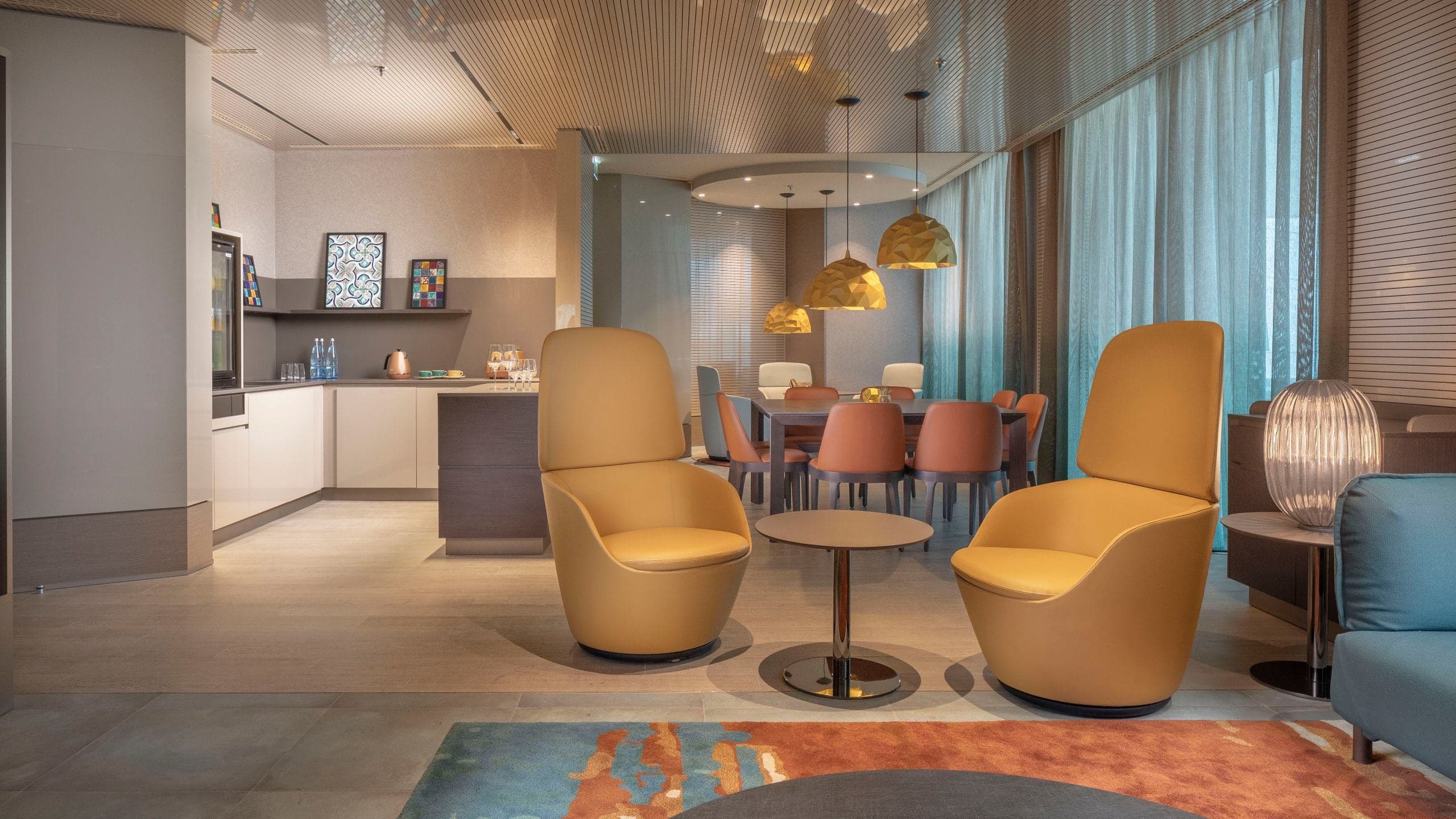 2 Twin Beds - Image 5