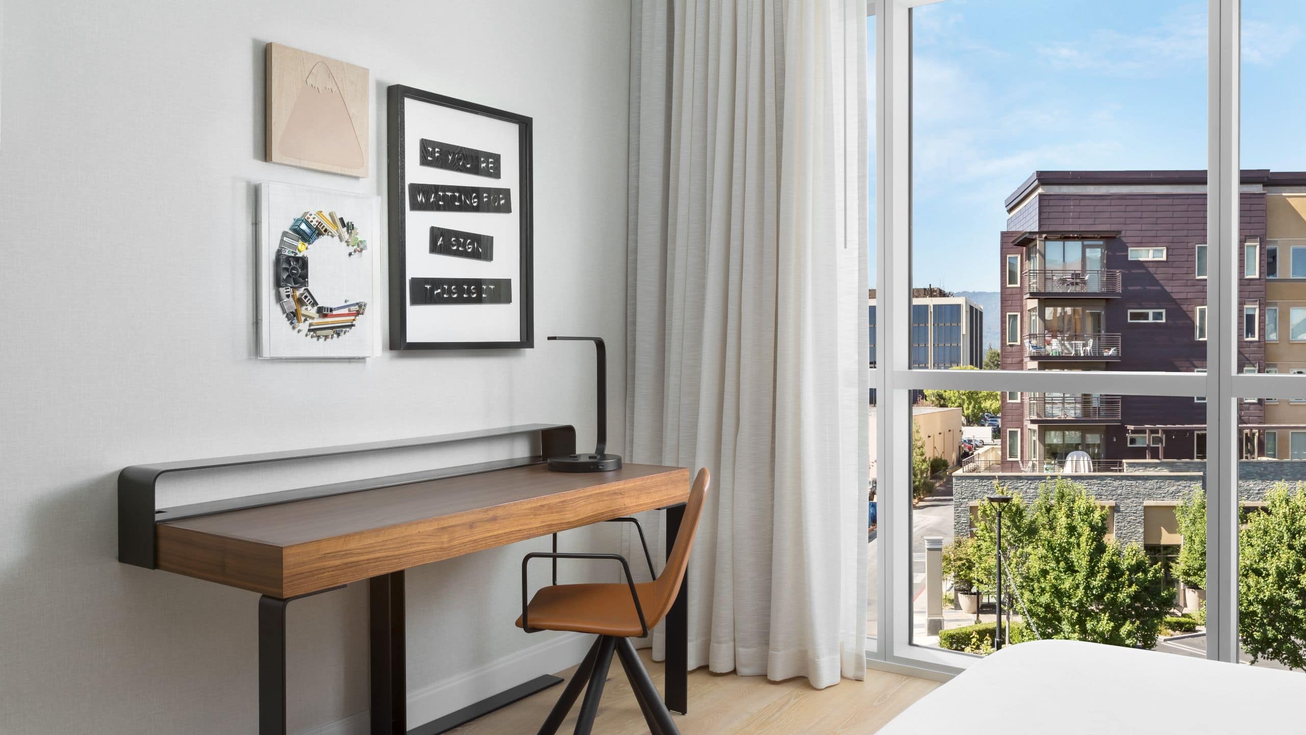 1 Bedroom Suite with King Bed - Image 4