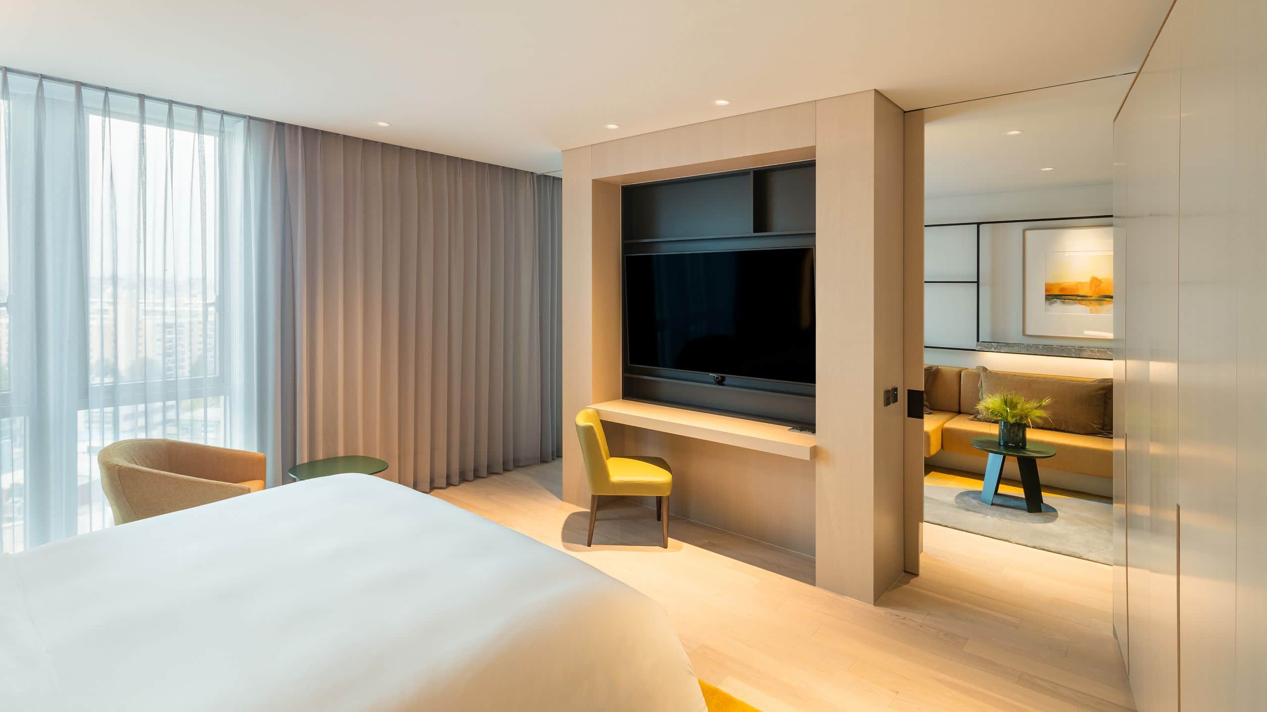 Andaz Suite with 1 King Bed - Image 1