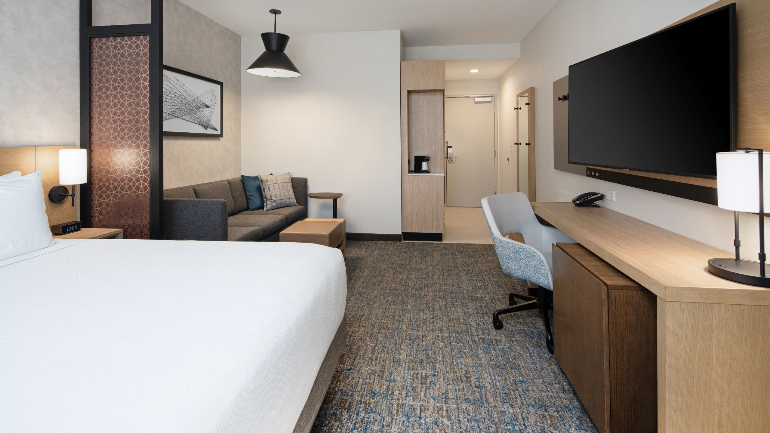 King Bed (Plus Sofa Bed) - Image 3