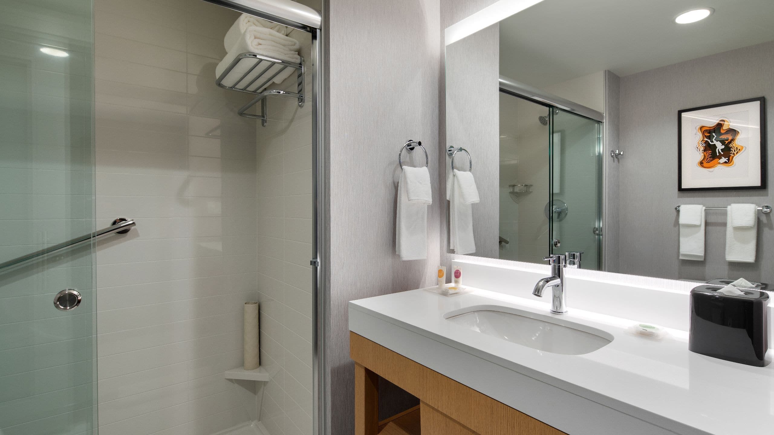 Standard | Two Queen Beds - Image 2