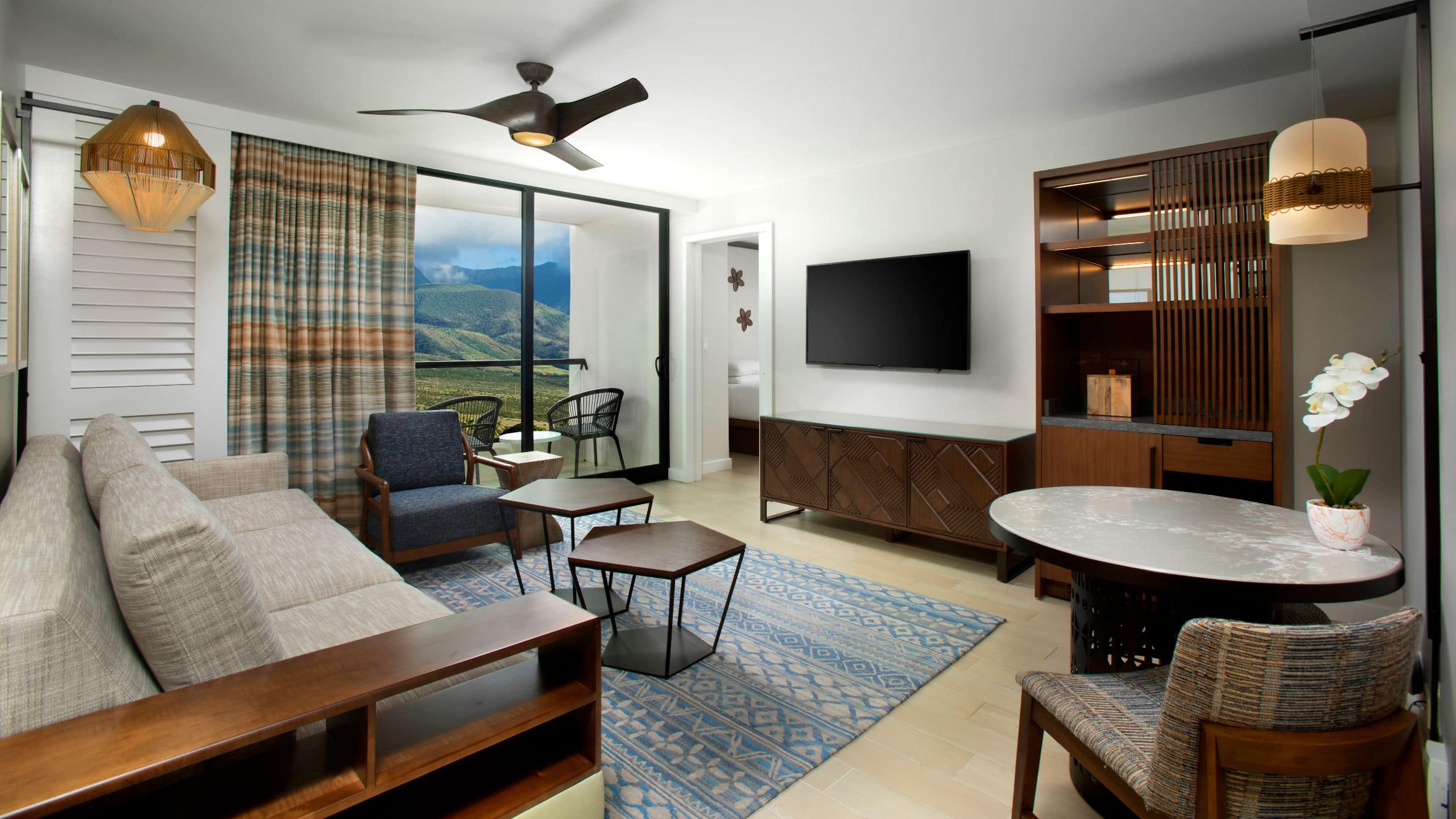 Ocean View Suite - Image 1