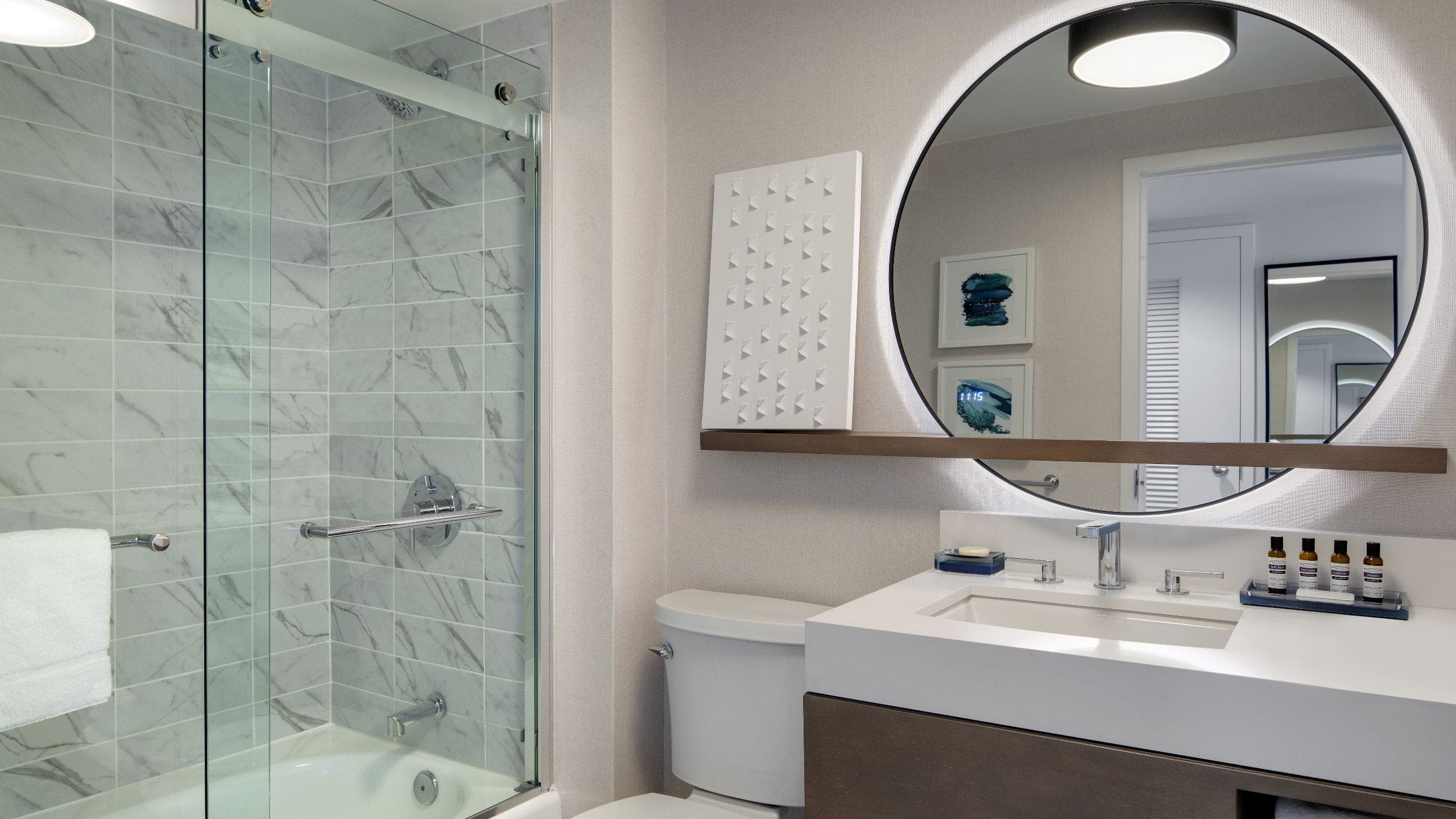 2 Double Beds - Image 2