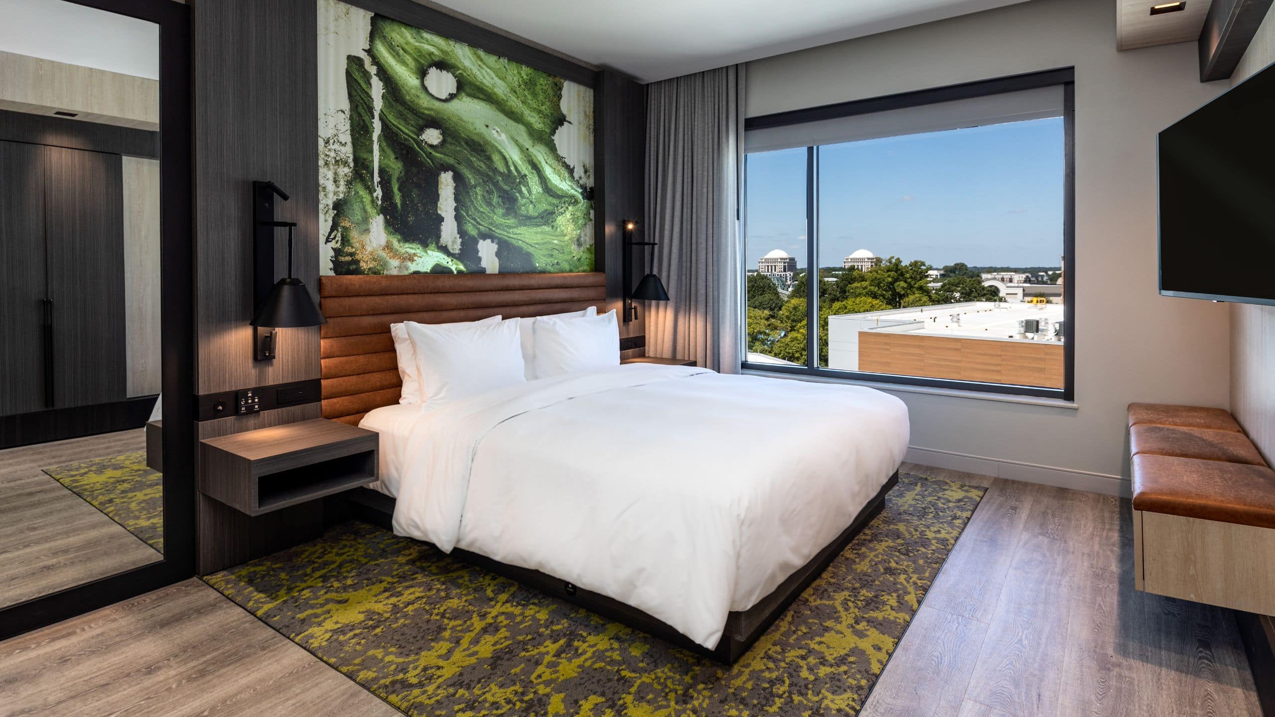 1 King Bed - Image 1