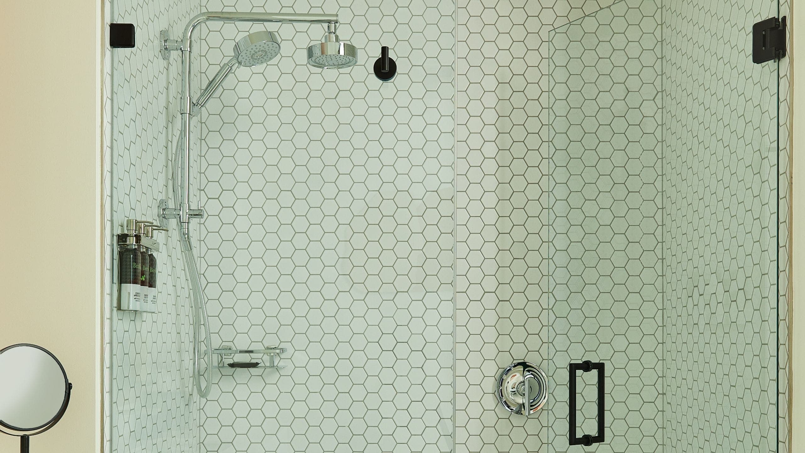 1 King Bed City View High Floor - Image 7