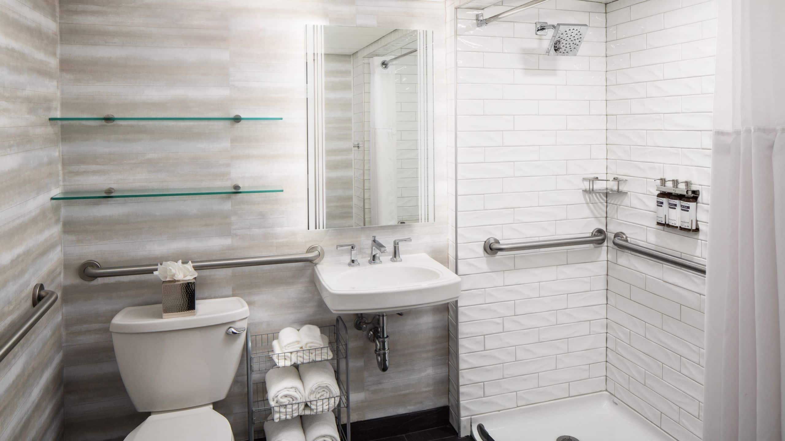 1 King Bed Accessible Shower - Image 2