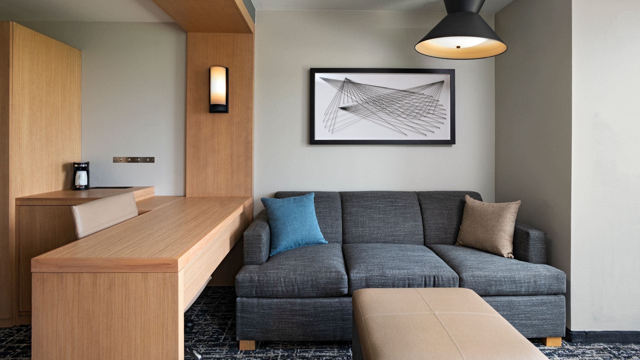 King Bed (plus sofa bed) - Image 2