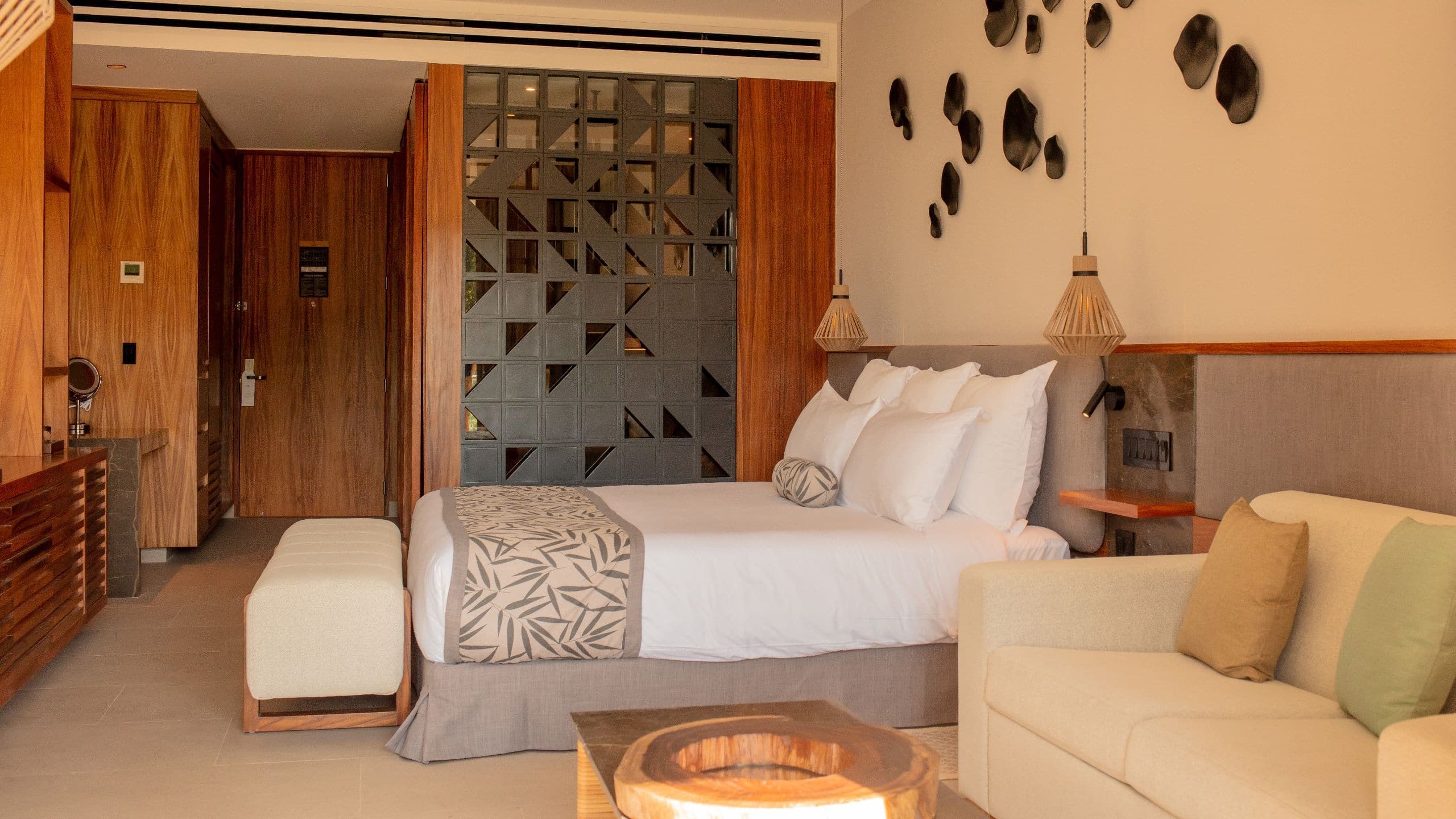 Junior Suite King - Image 1