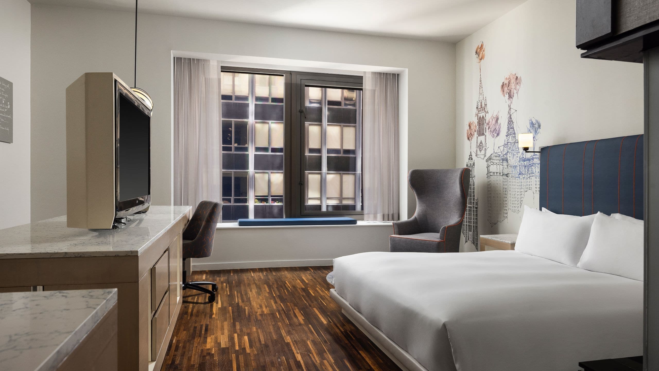 1 King Bed with Accessible Shower - Image 2