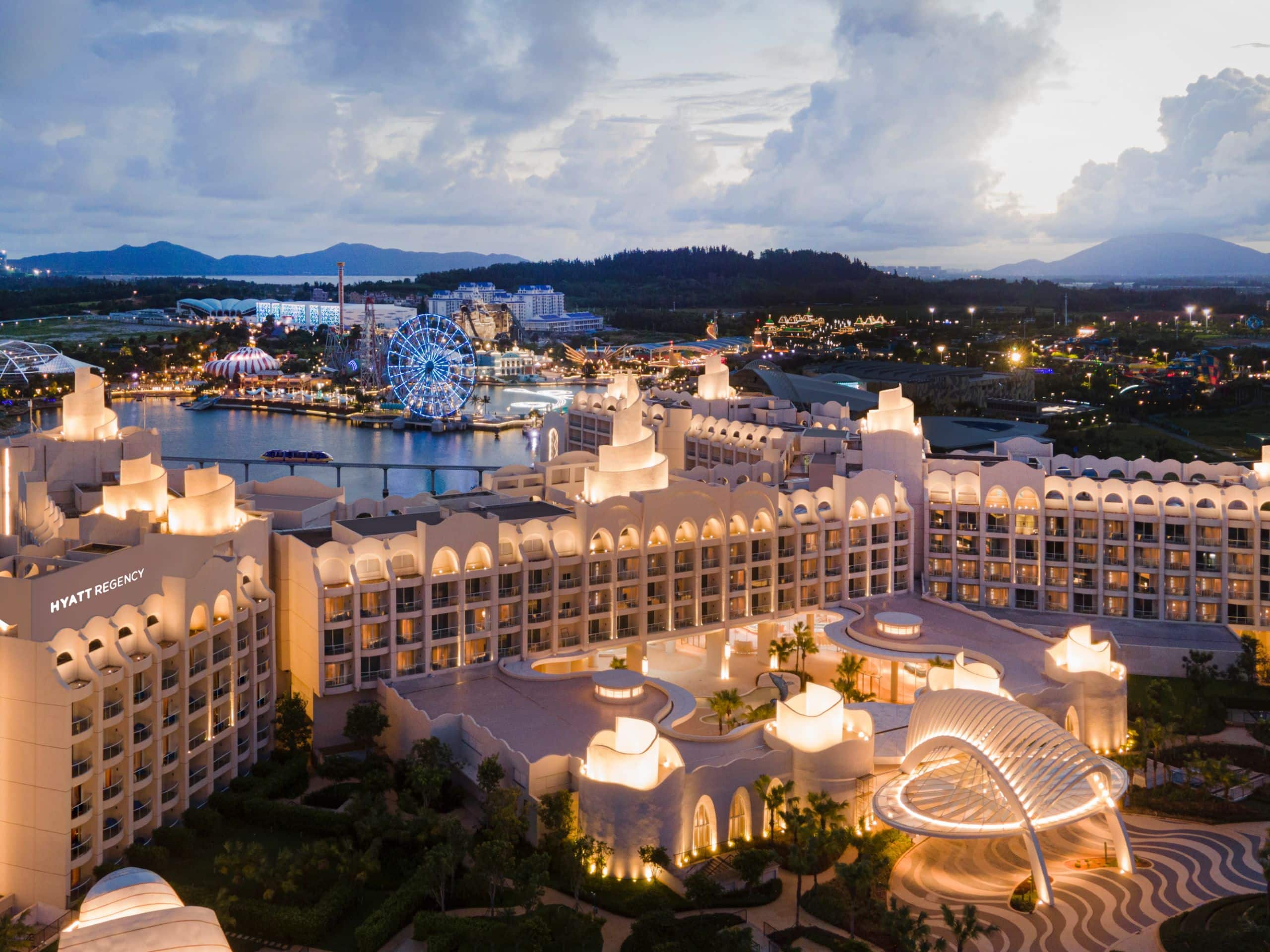Hyatt Regency Hainan Ocean Paradise Resort