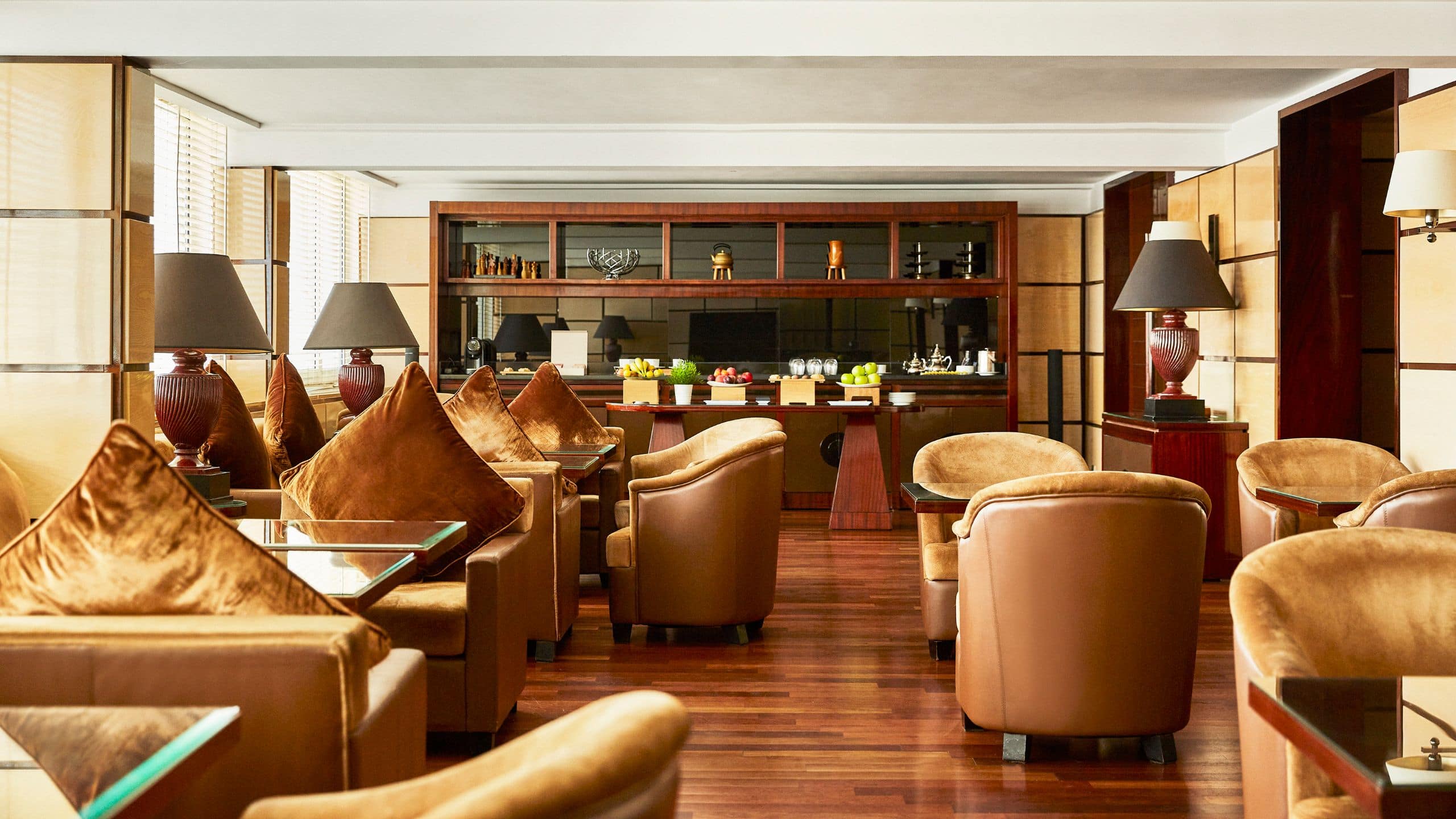 Executive Suite - Image 9