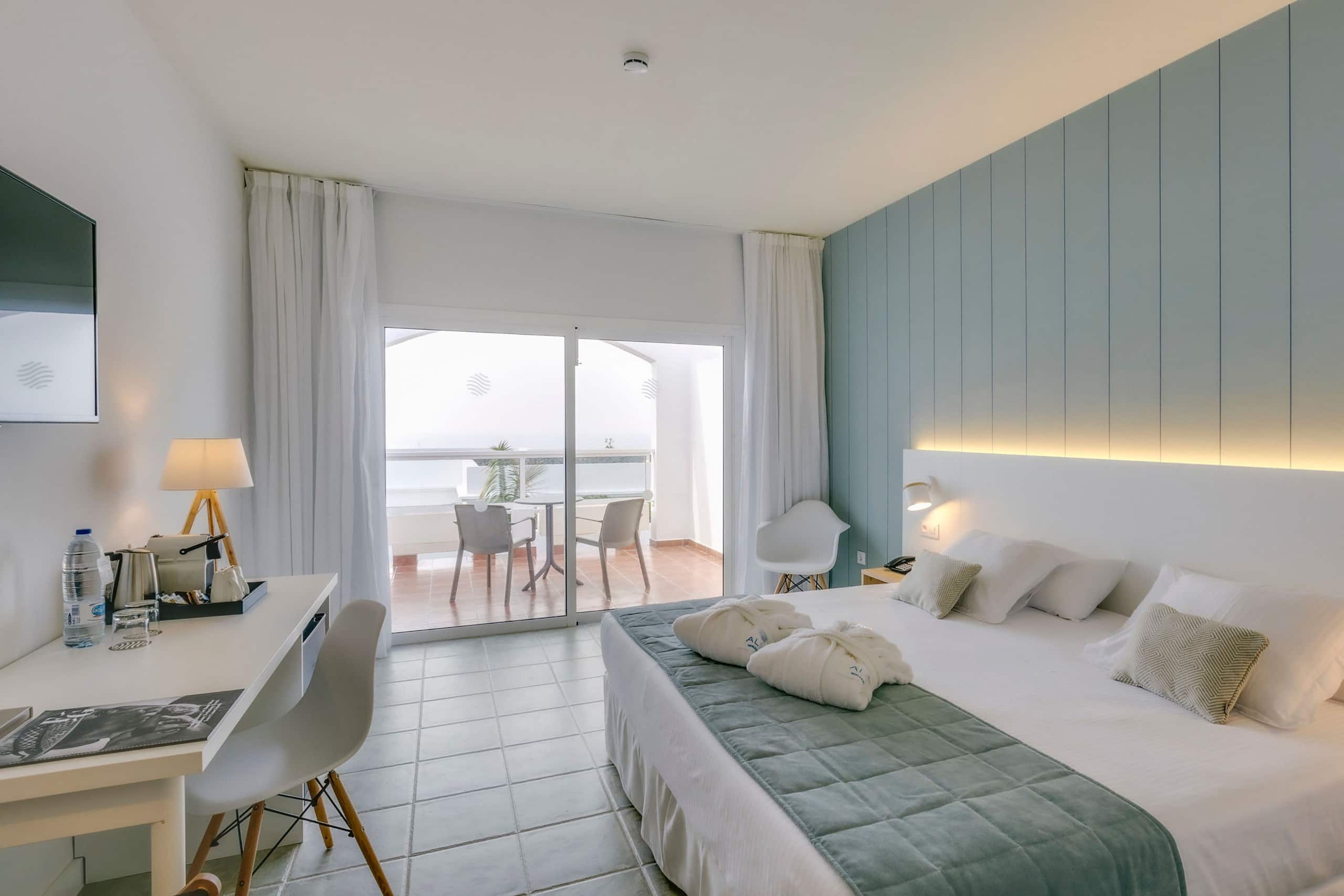 My Favorite Club Double - Image 3