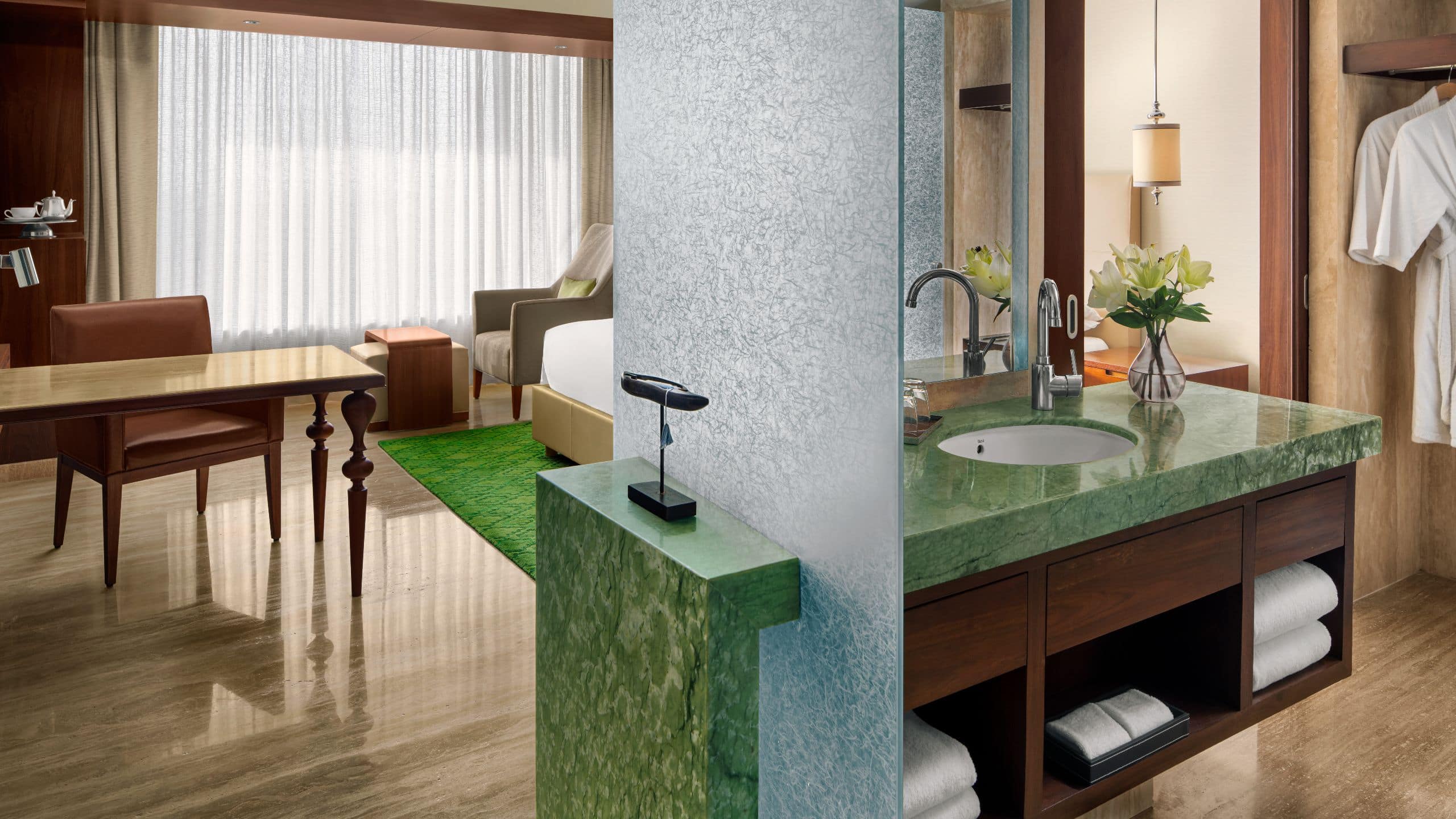 1 King Bed - Image 7