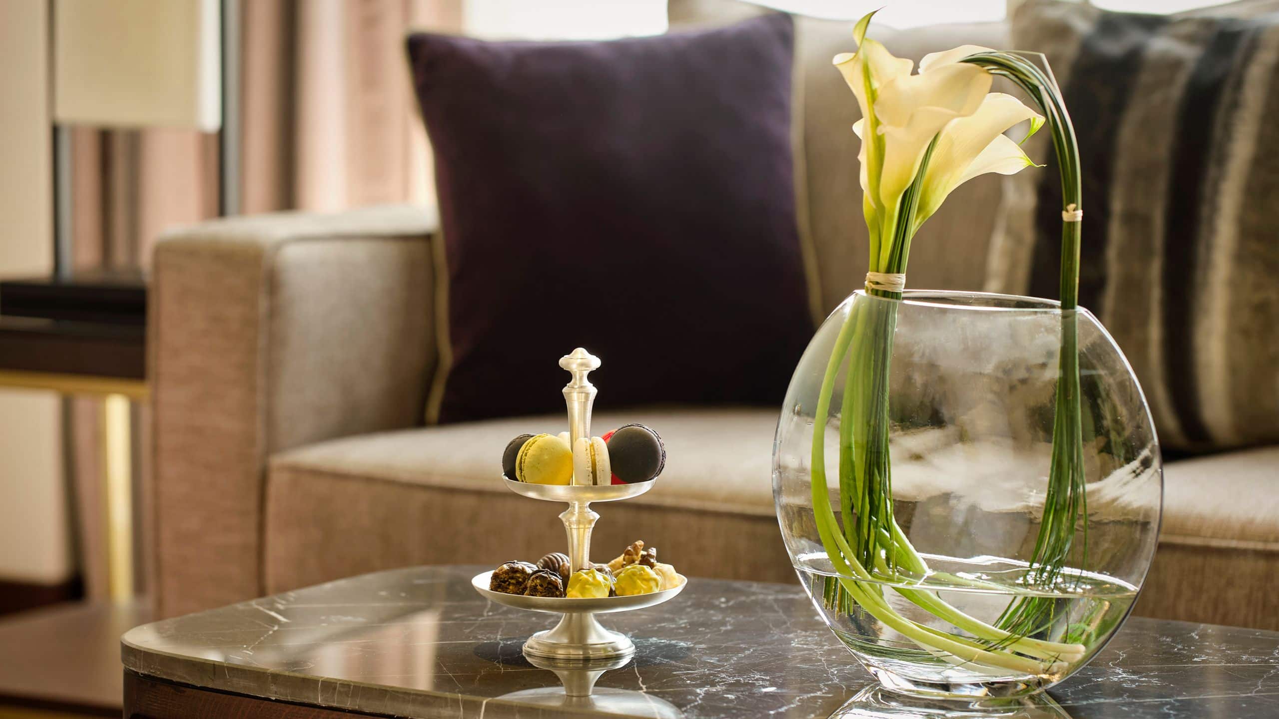 Regency Suite - Image 2