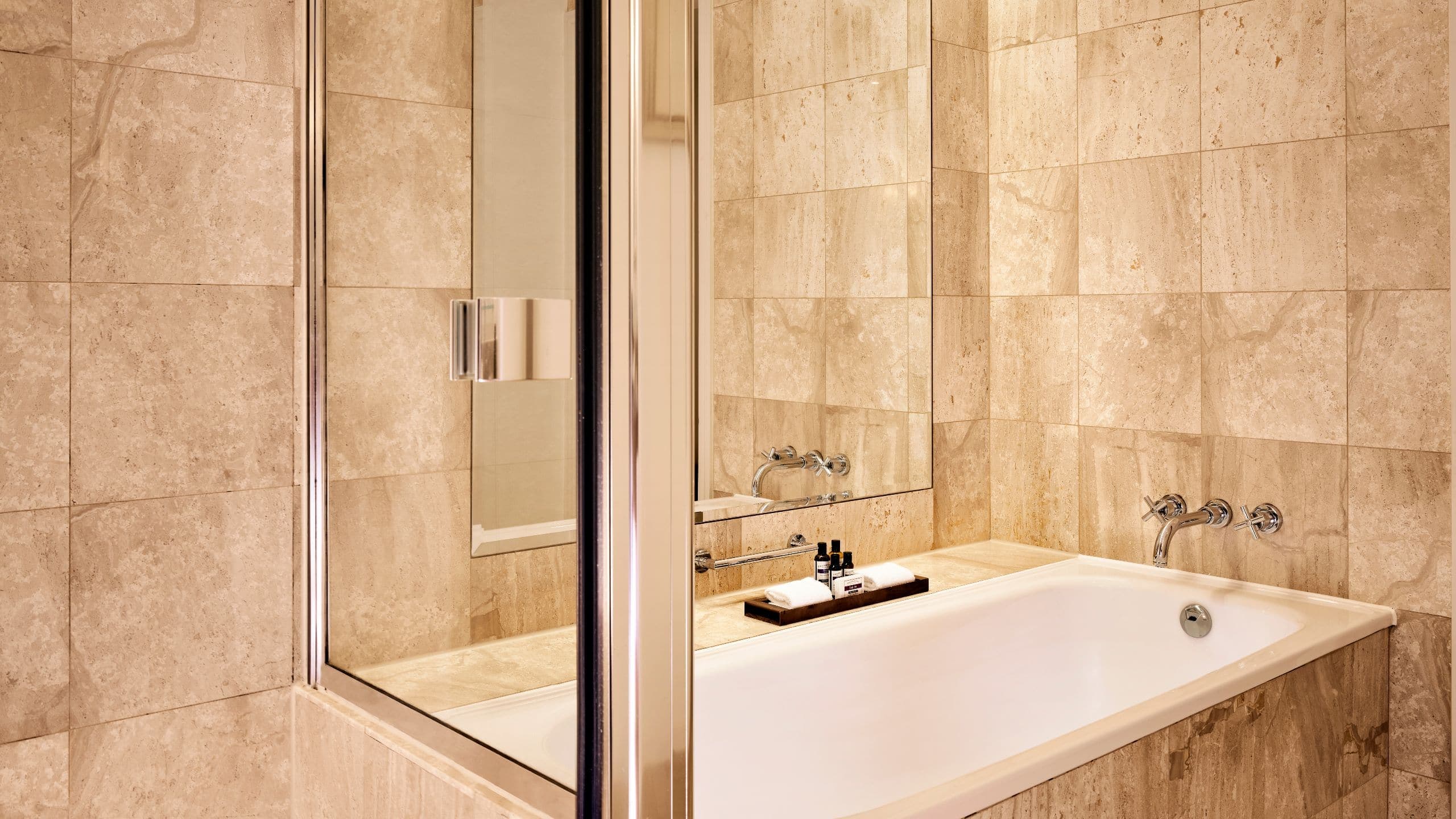 Regency Suite - Image 3