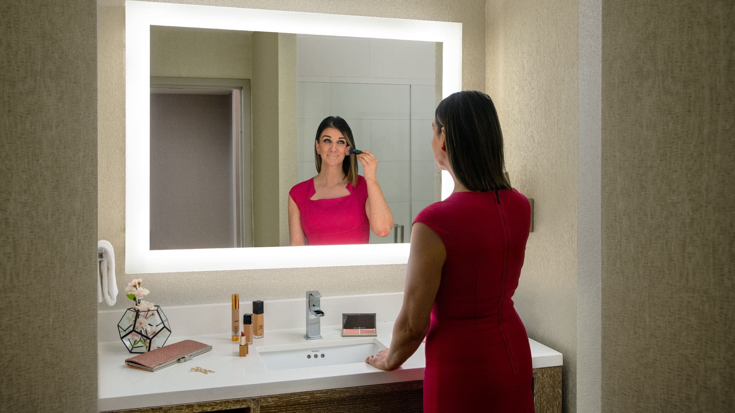 Executive Suite - Image 2