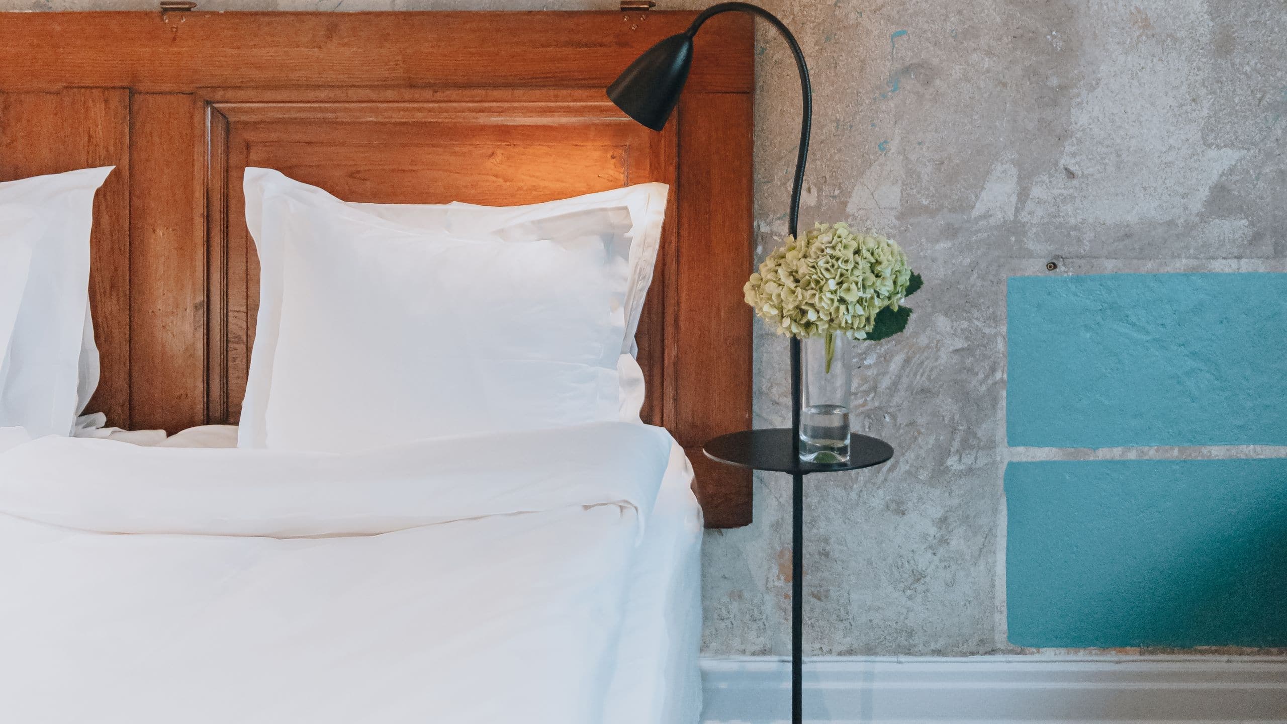 King Bed Room - Image 4