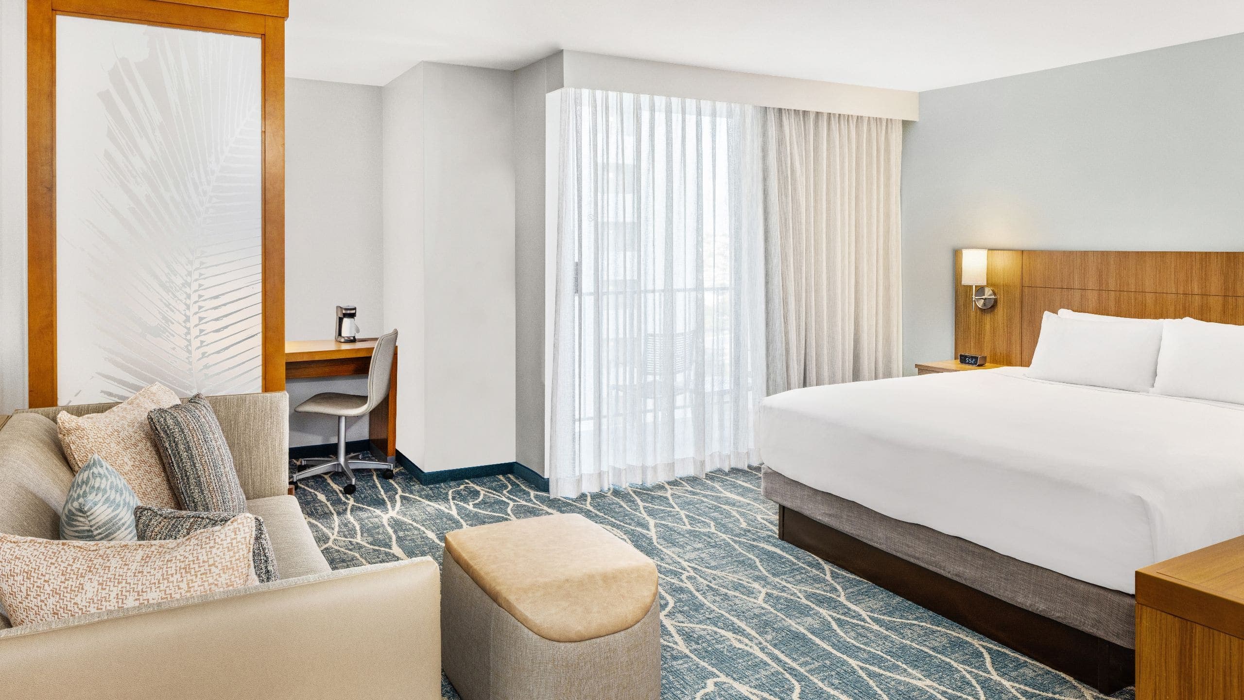 Accessible City View | King Bed/Roll-In Shower (with Sofa Bed) - Image 1