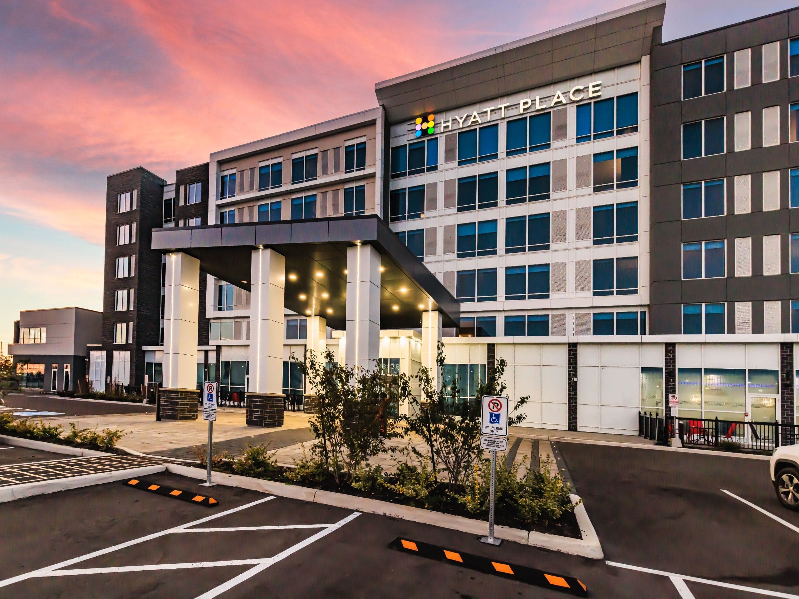 Hyatt Place Toronto / Brampton