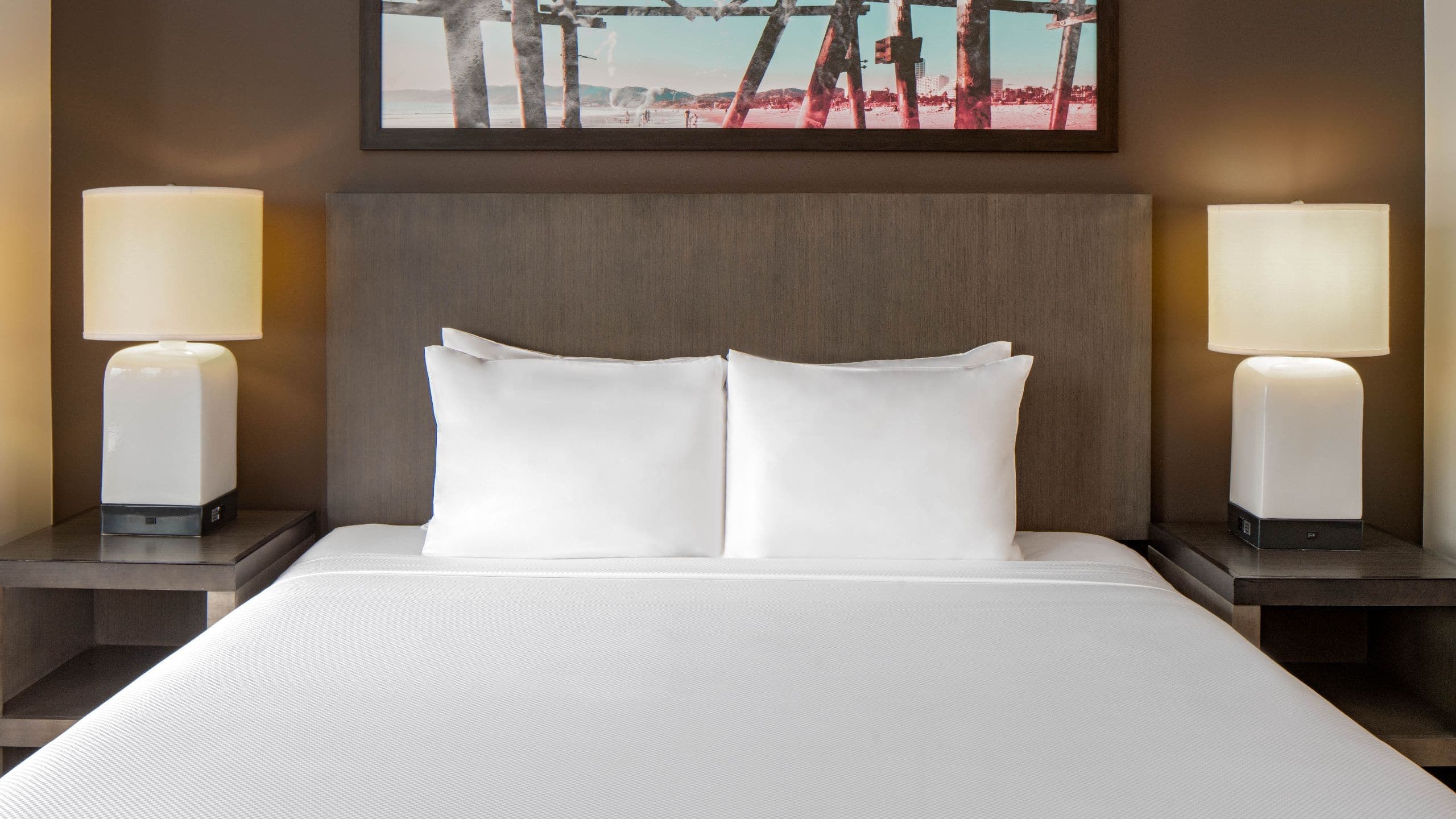 Accessible King Den (with Tub) - Image 2