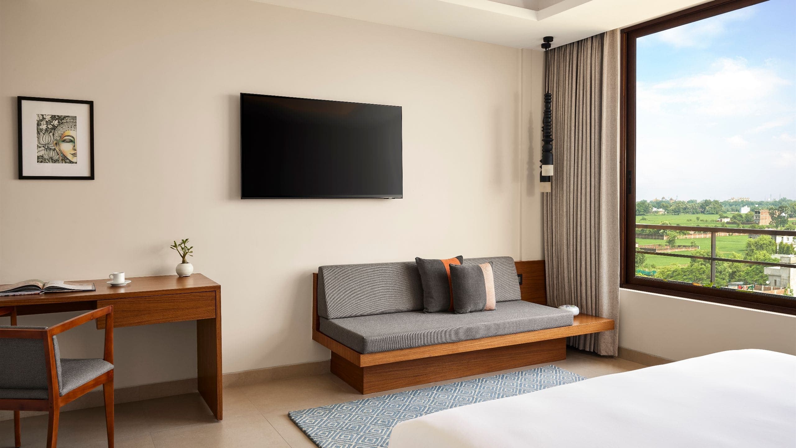 Standard King - Image 2