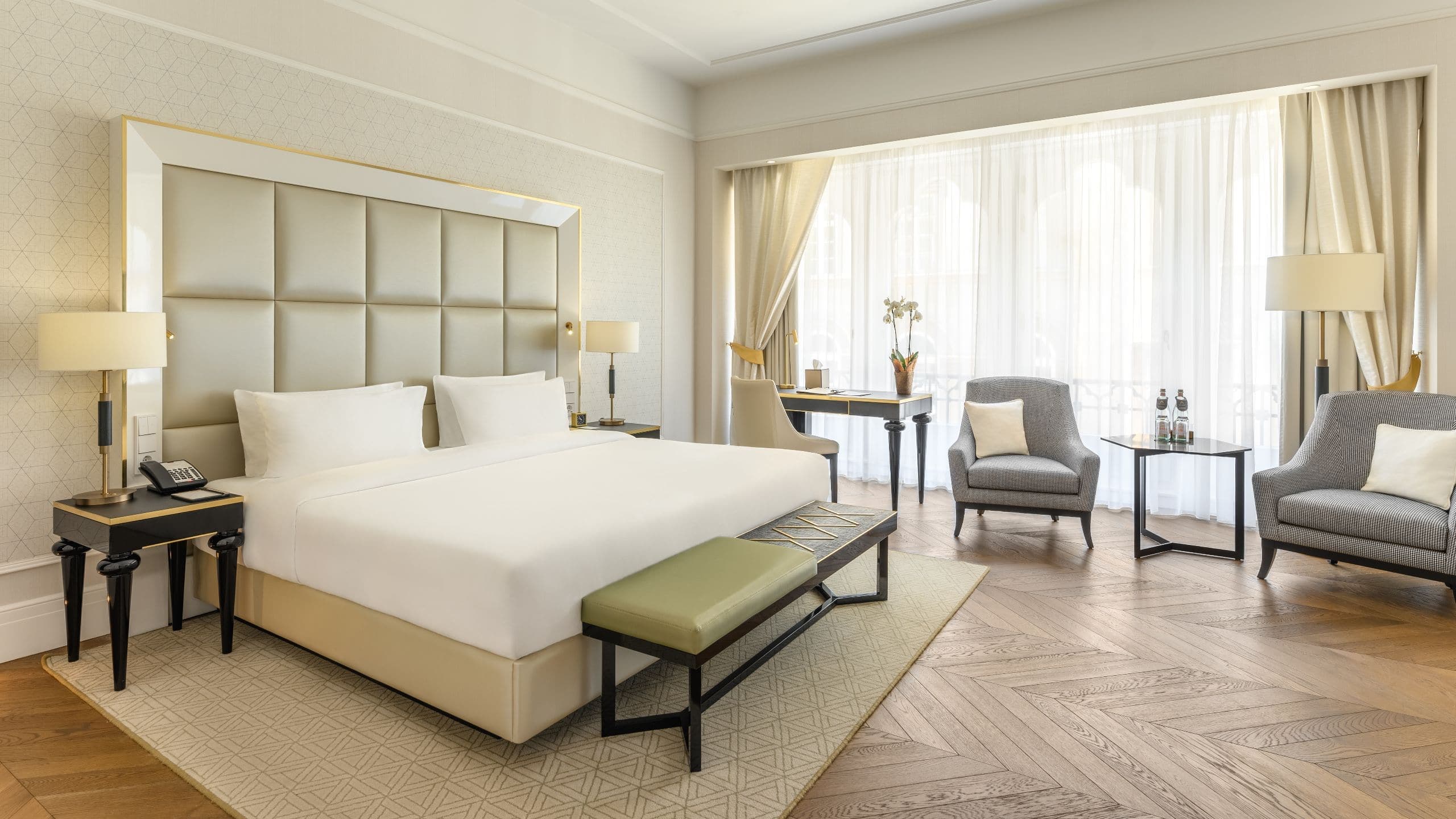 Junior Suite - Image 3