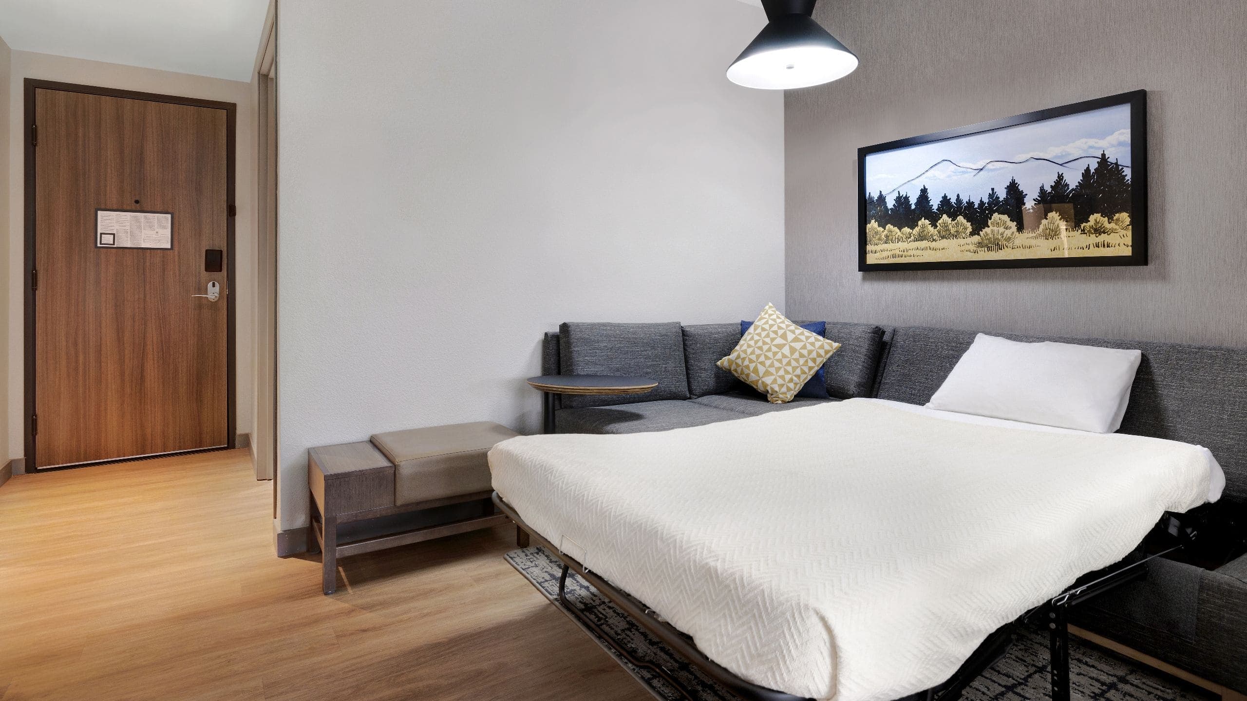 Accessible | Two Queen Beds/Roll-in Shower (Plus Sofa Bed) - Image 4