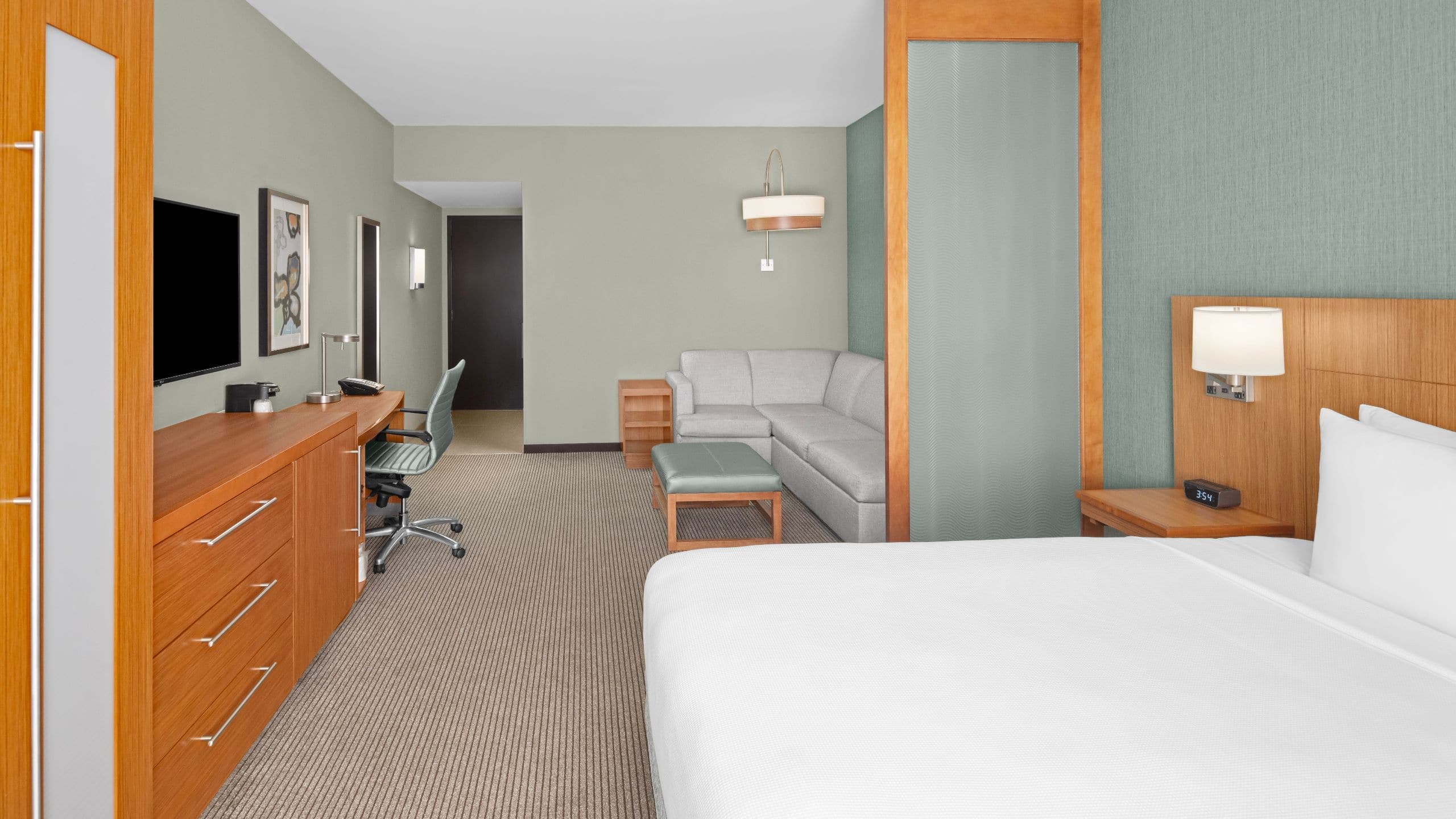 King Bed (with Sofa Bed) - Image 3