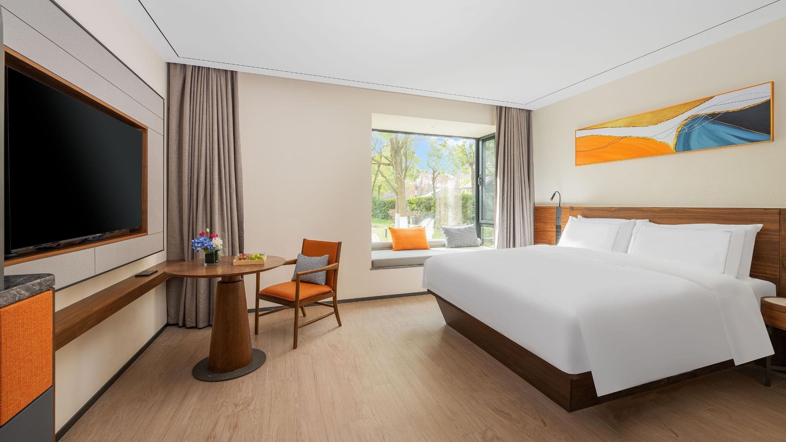 Superior Garden View King - Image 1