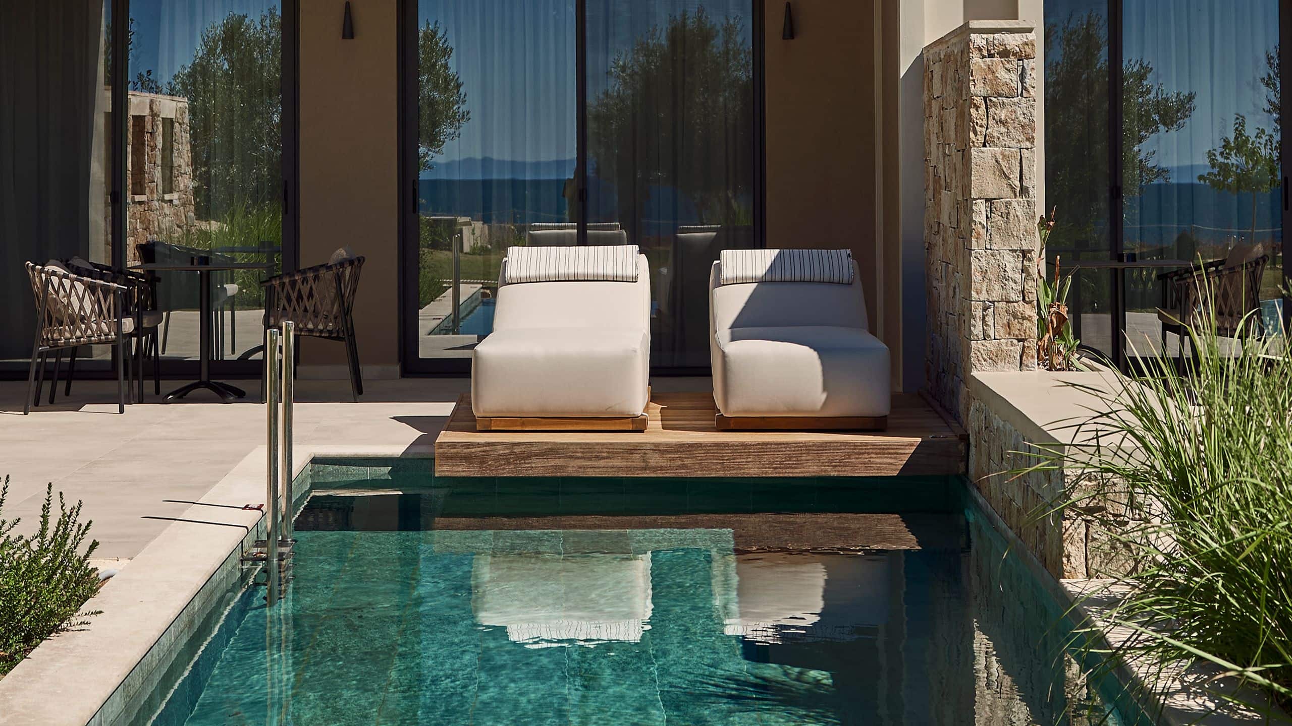 Zelia Suite - Image 1