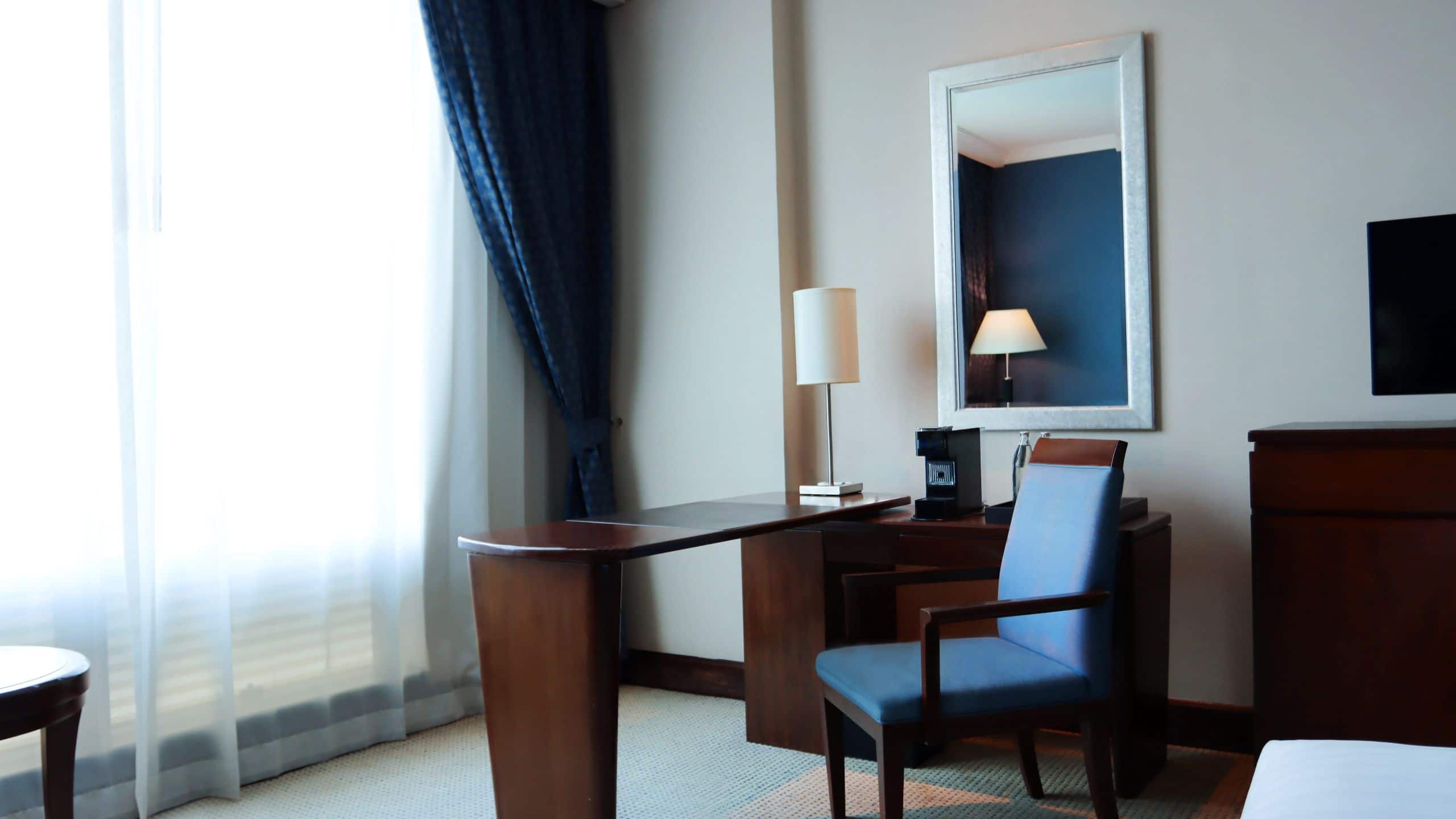 2 Single Beds - Image 2